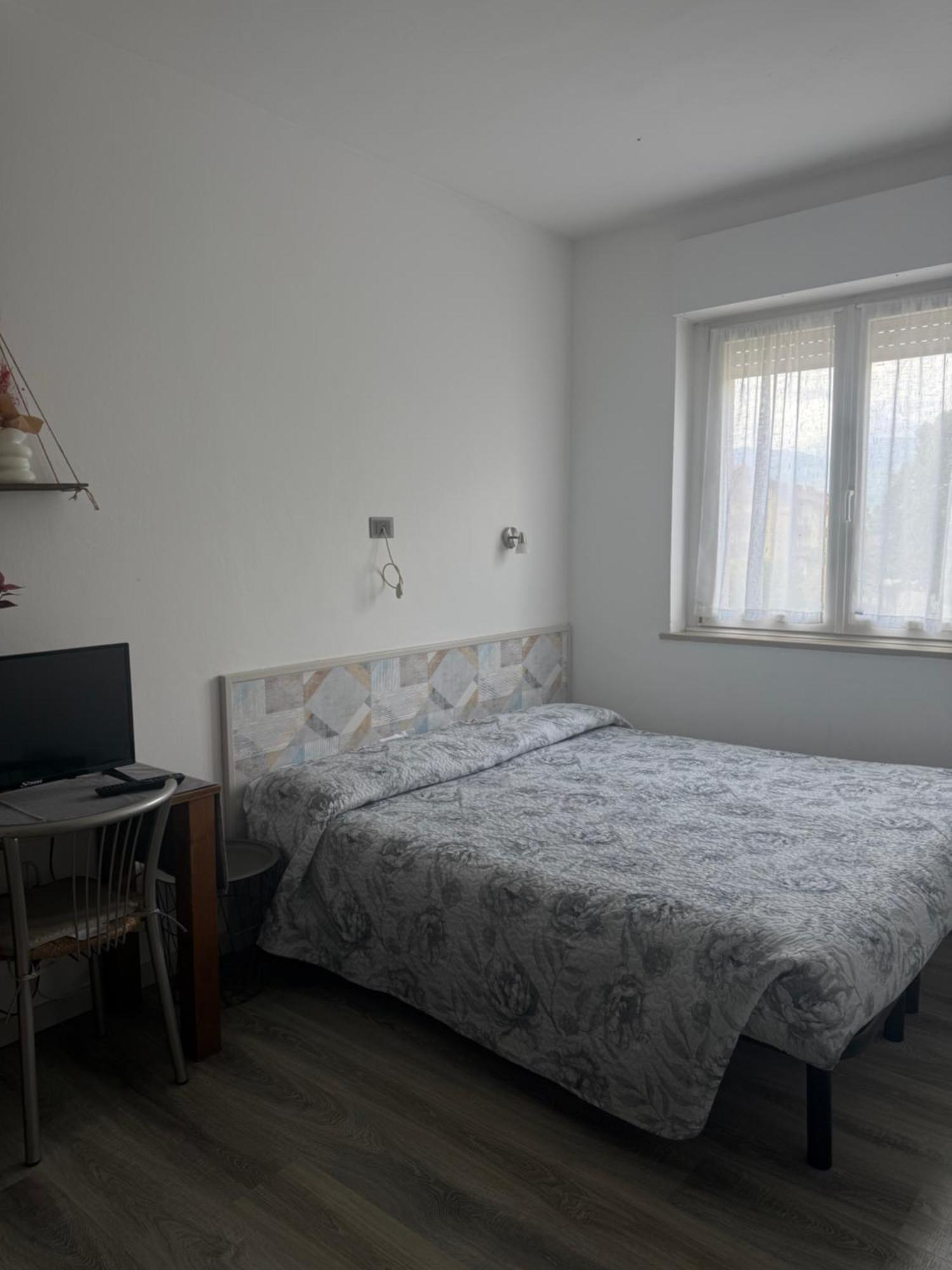 Large Single Room