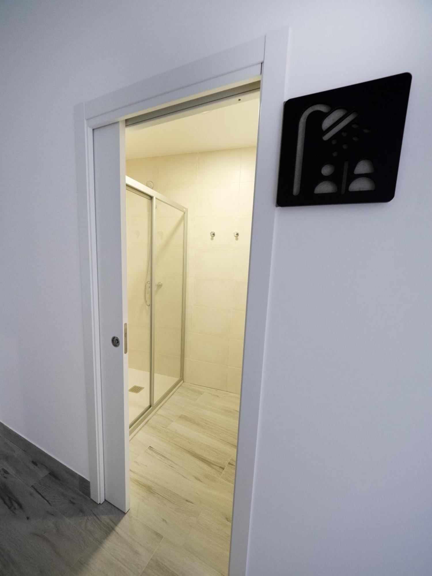 Standard Single Room spa access