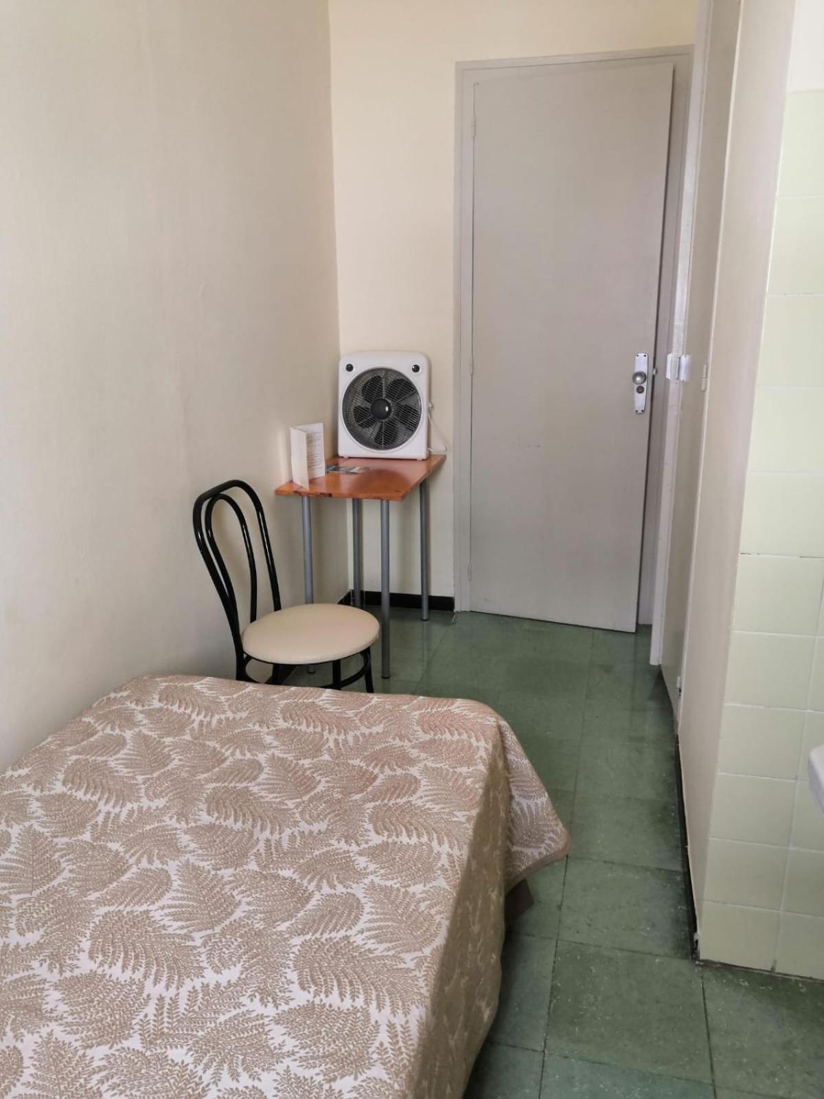 Single Room,1672594042:JPEG