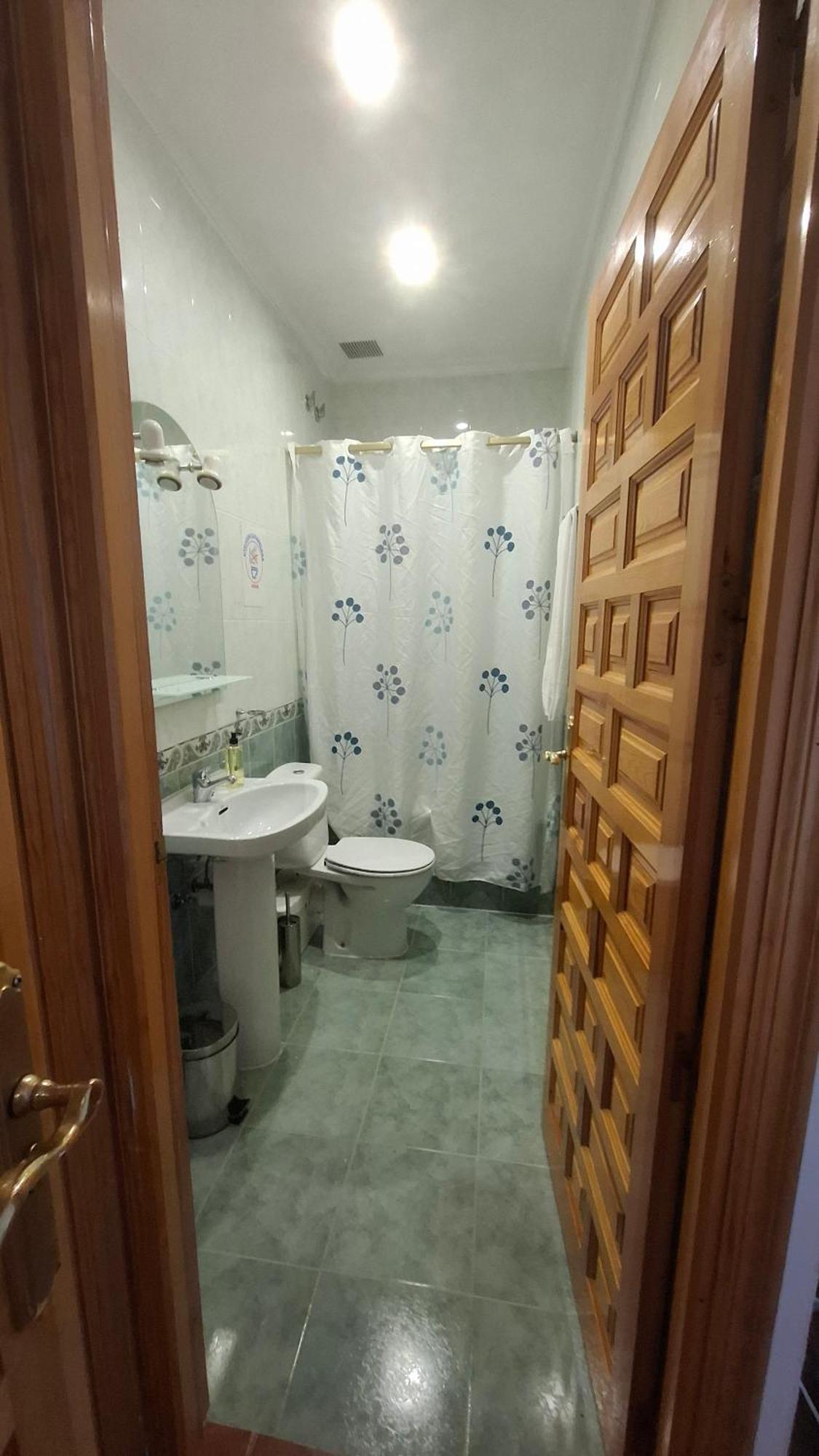 Budget Twin Room,1678631551:JPEG