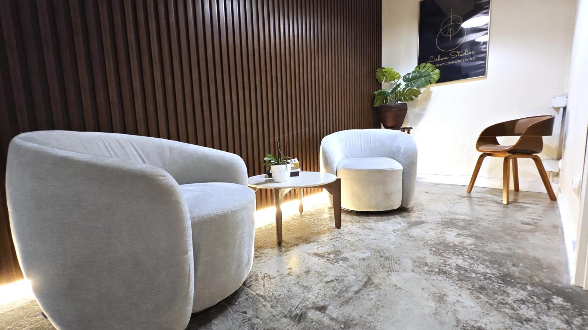 Quarto Duplo com Casa de Banho Privativa