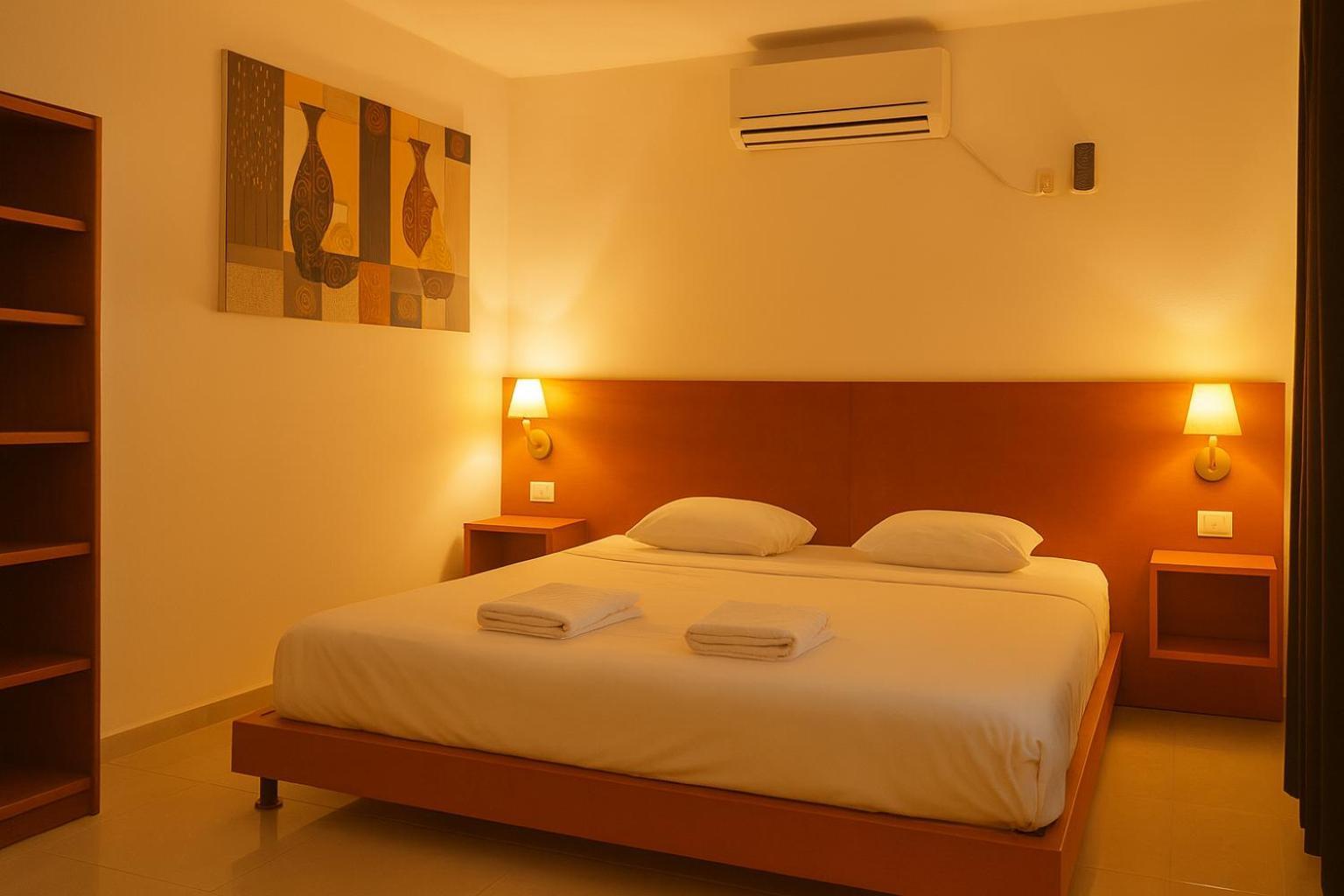 Double Room Private Bathroom