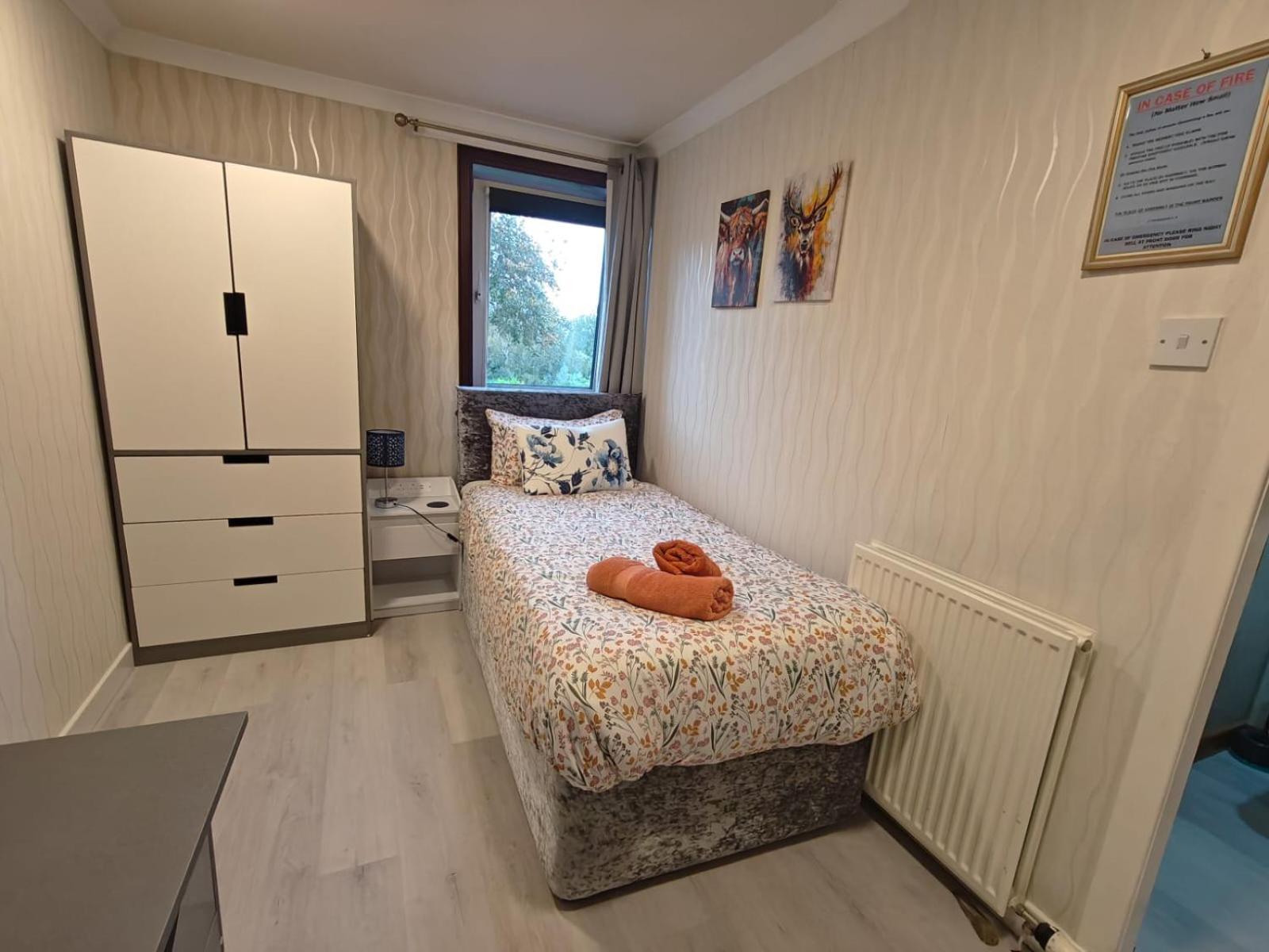 Standard Single Room,1706893526:JPEG