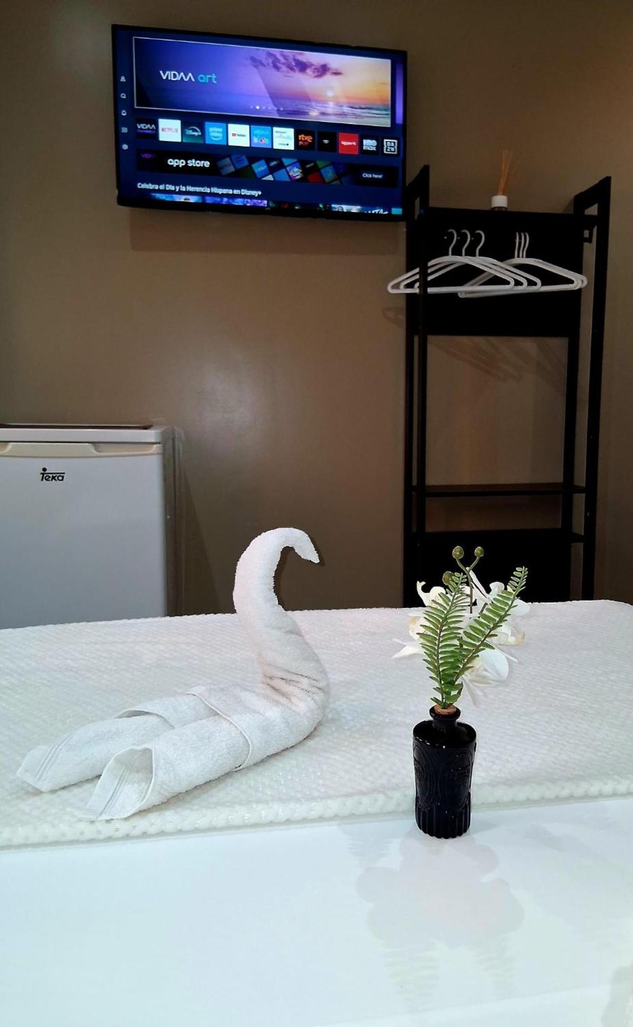 Double Room Private Bathroom