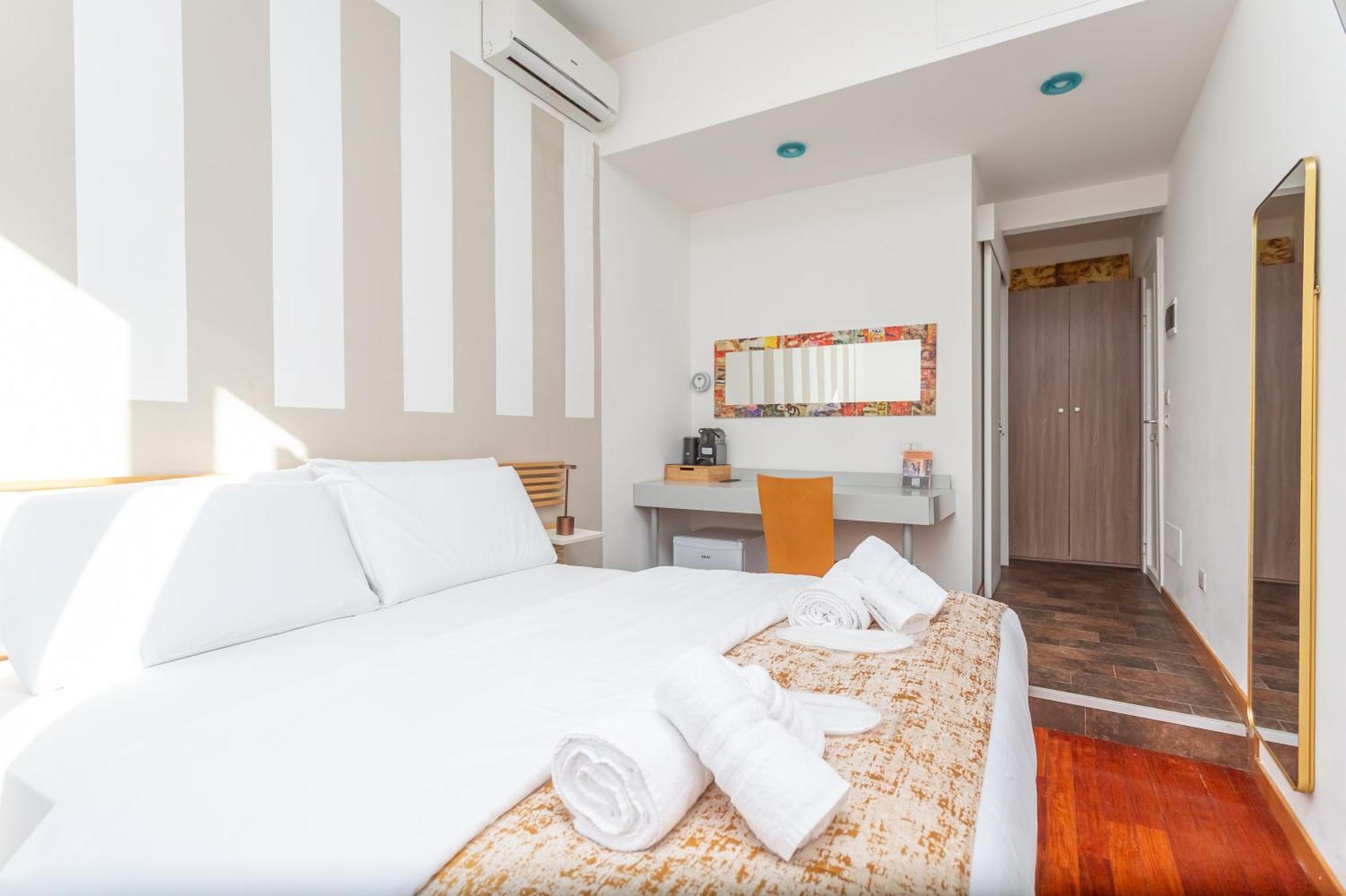 Double Room,1731471373:JPEG