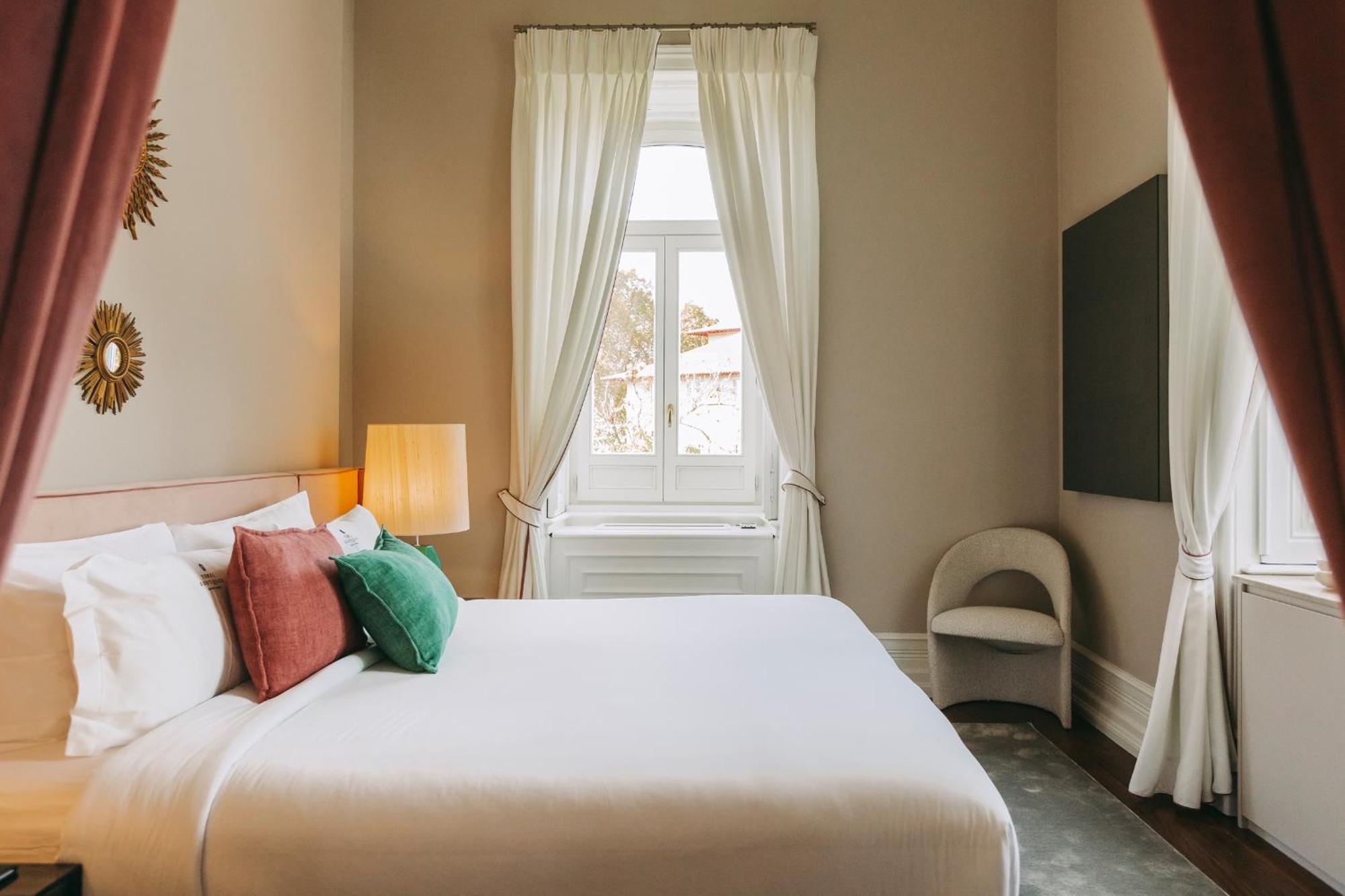 Master Double or Twin Room,1742860418:JPEG