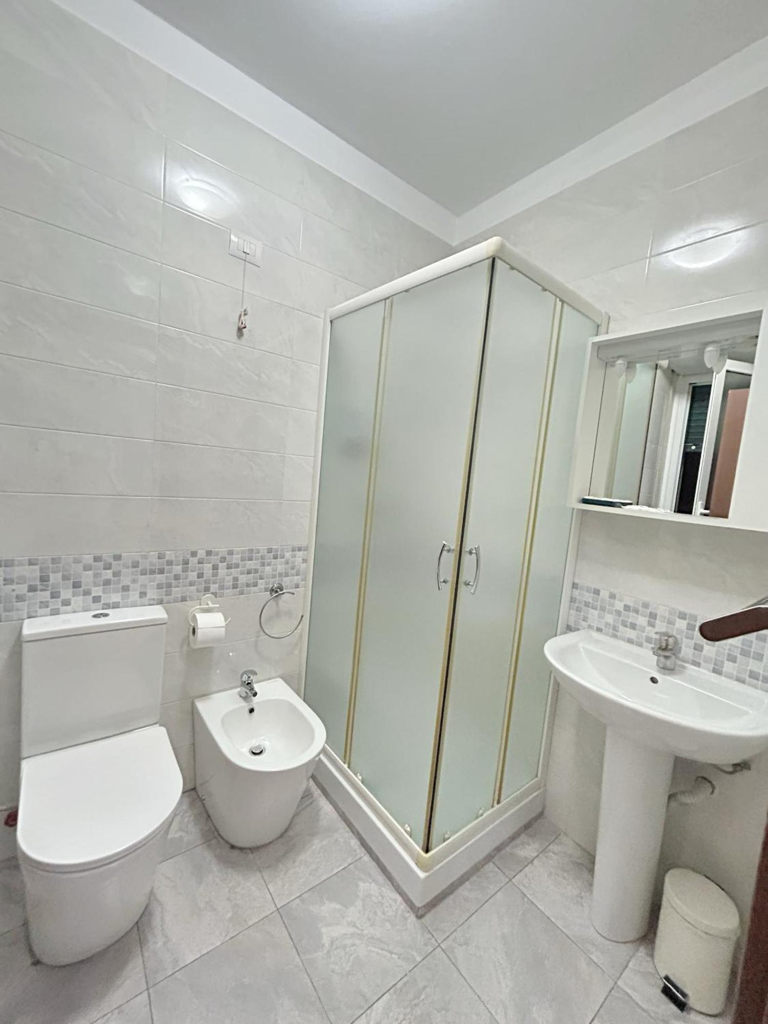 Twin Room Private Bathroom