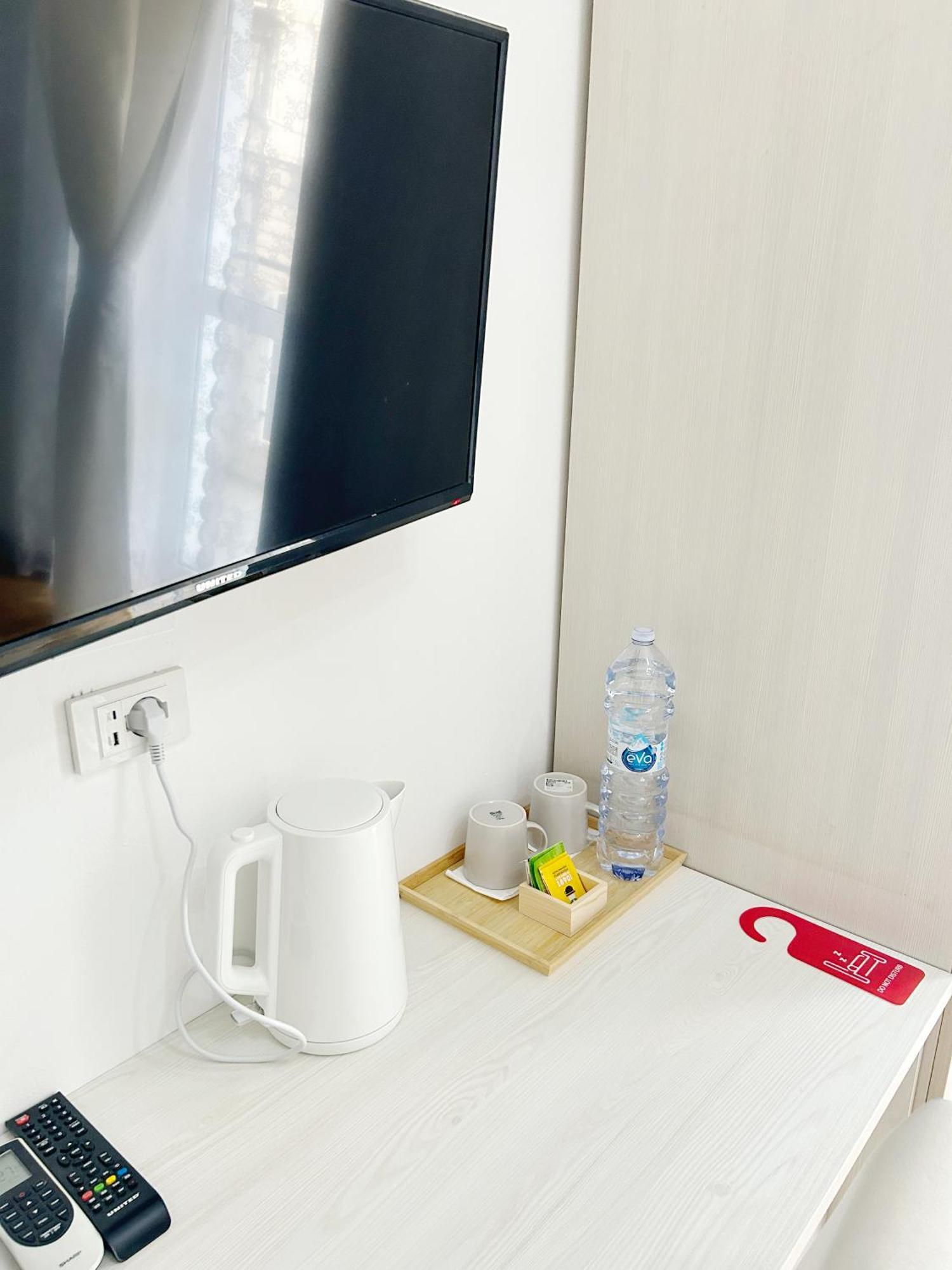 Twin Room Private Bathroom