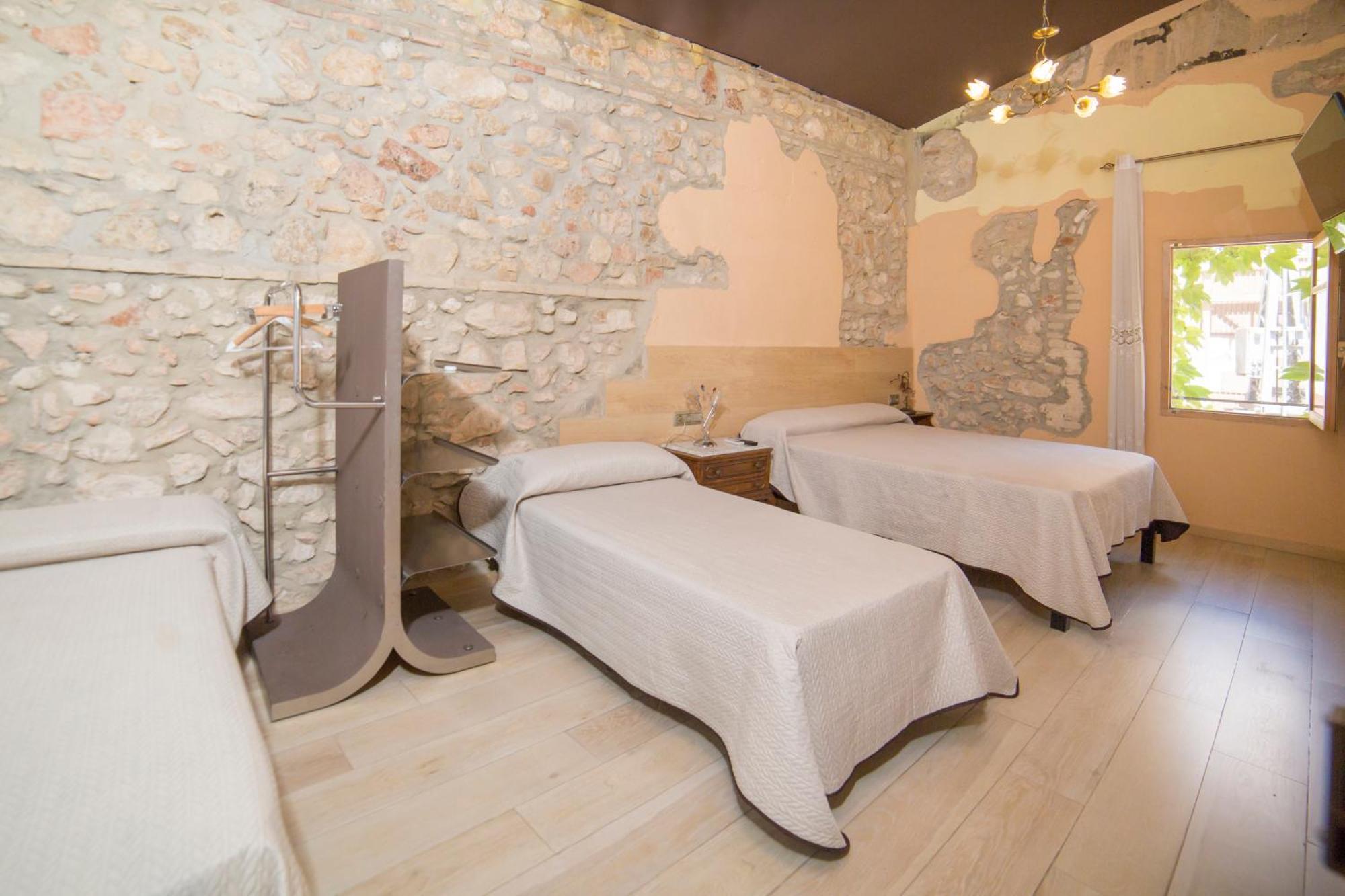 Comfort Triple Room