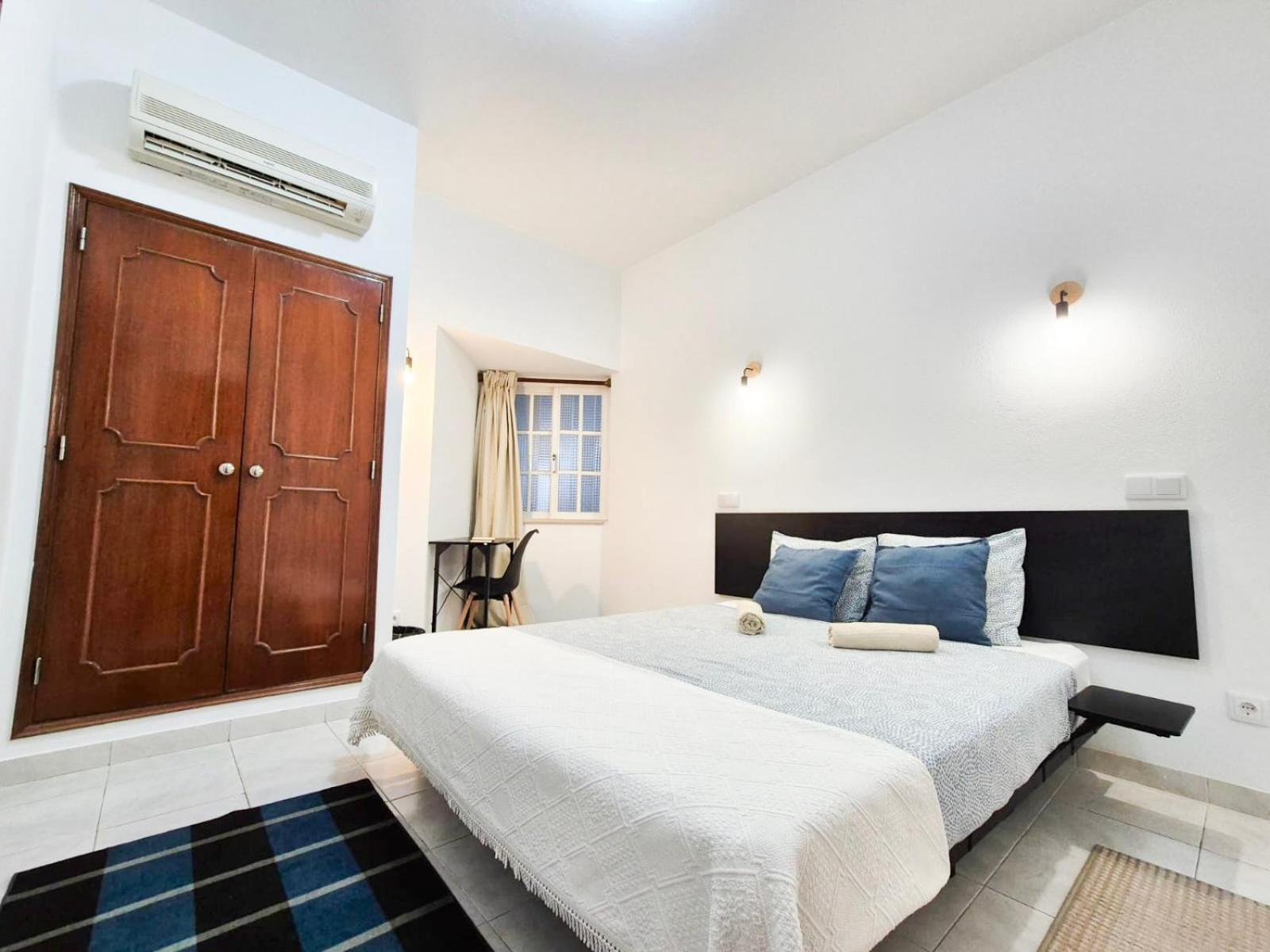 Double or Twin Room Bathroom