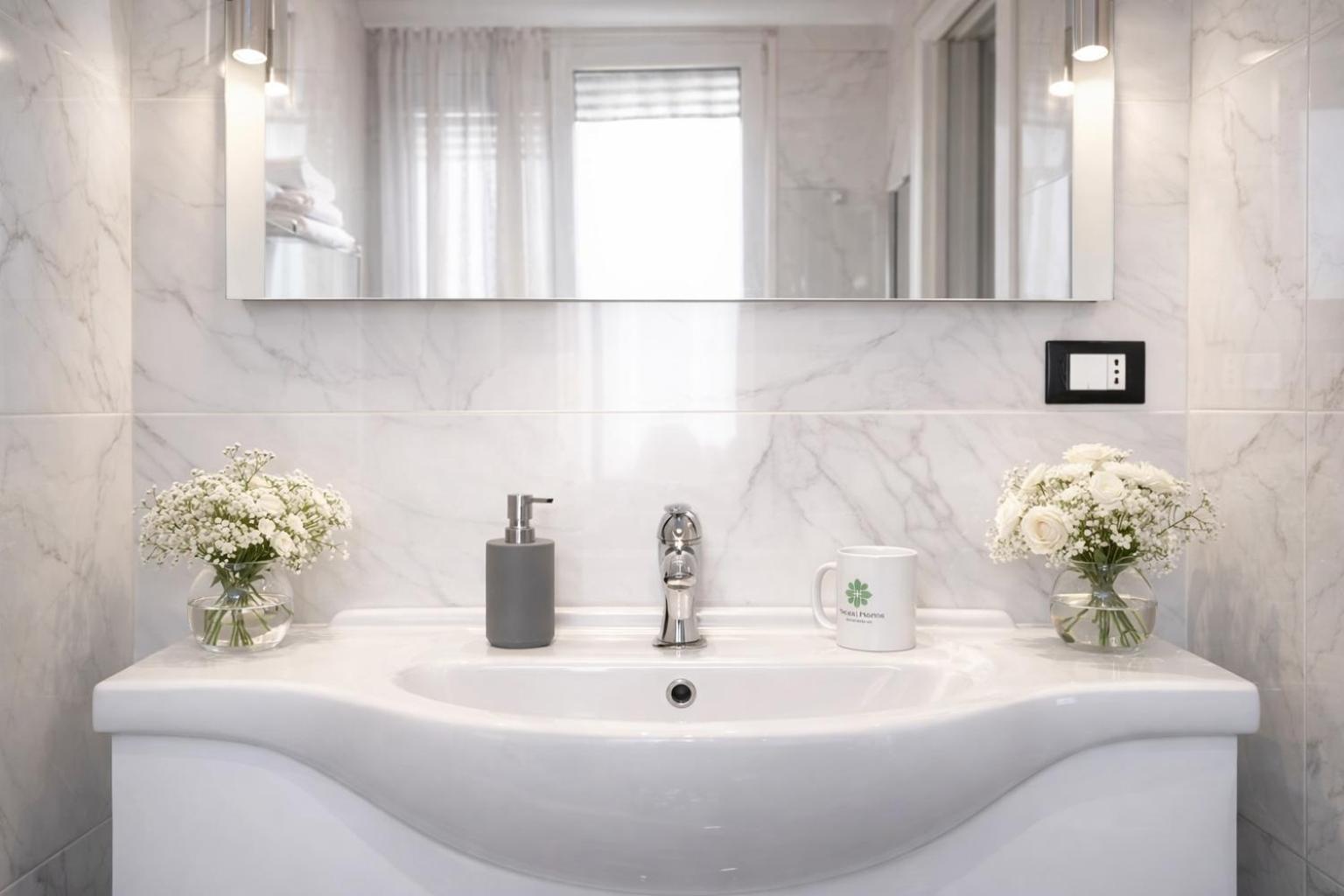 Double Room Private Bathroom
