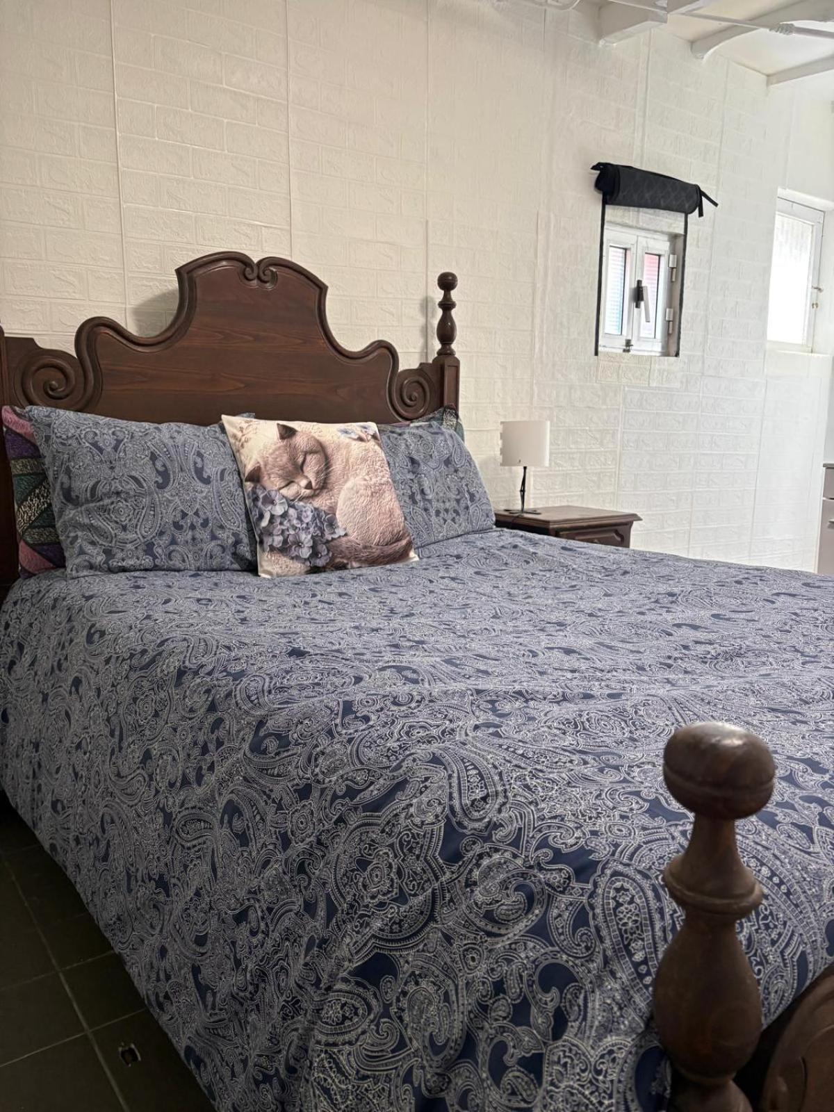 Double Room with Shared Bathroom,1756569865:JPEG