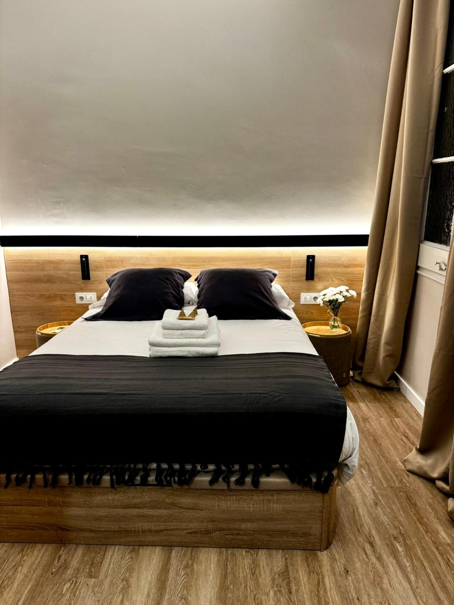 Economy Double Room with external bathroom