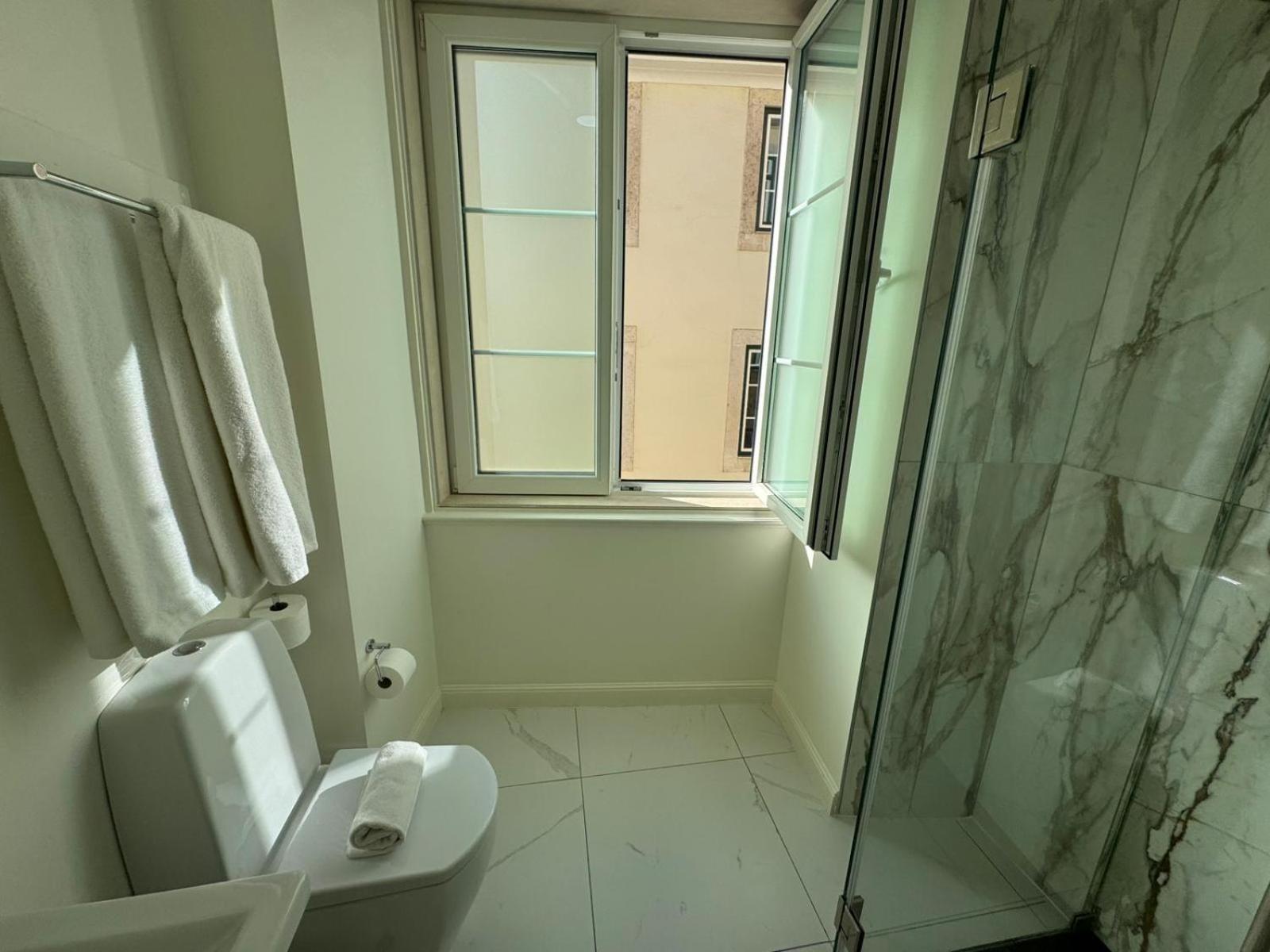 Quarto Duplo com Vista da Praça