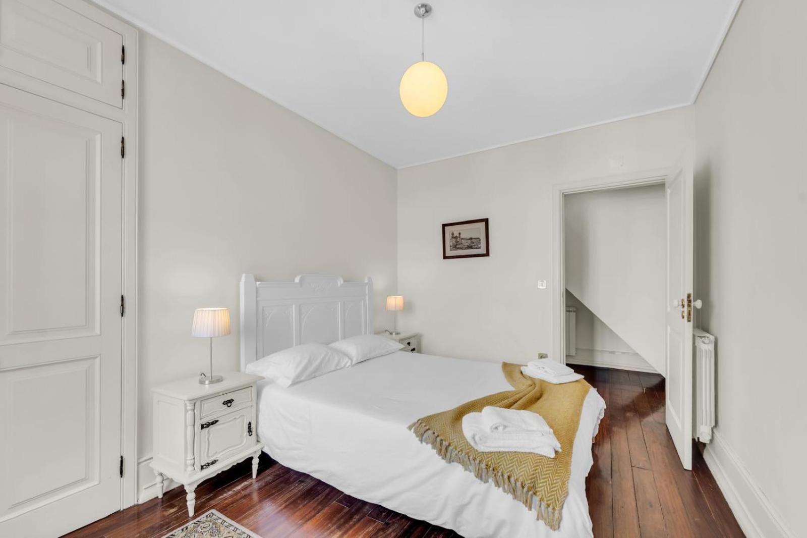 Quarto Duplo com Casa de Banho Privativa