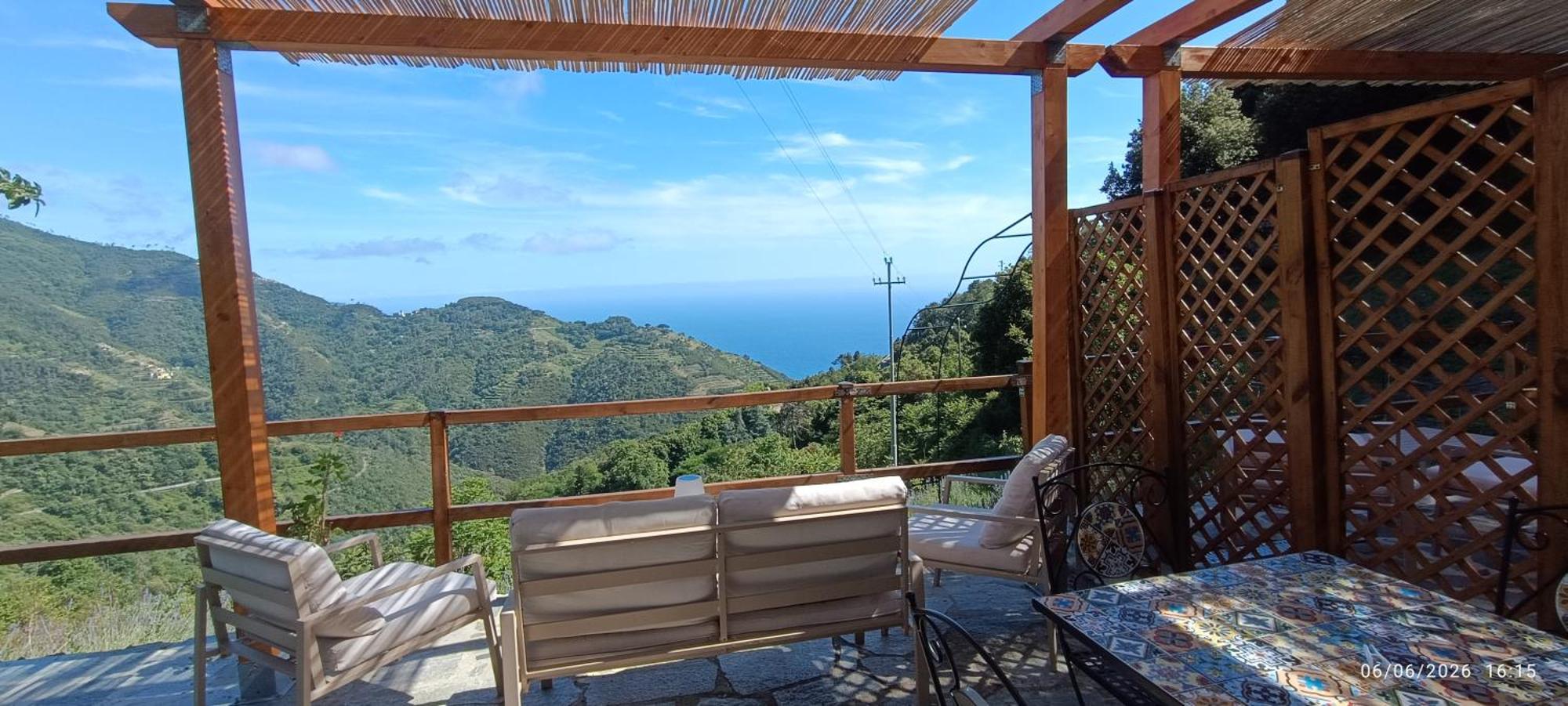 Two-Bedroom Apartment Terrace Sea View