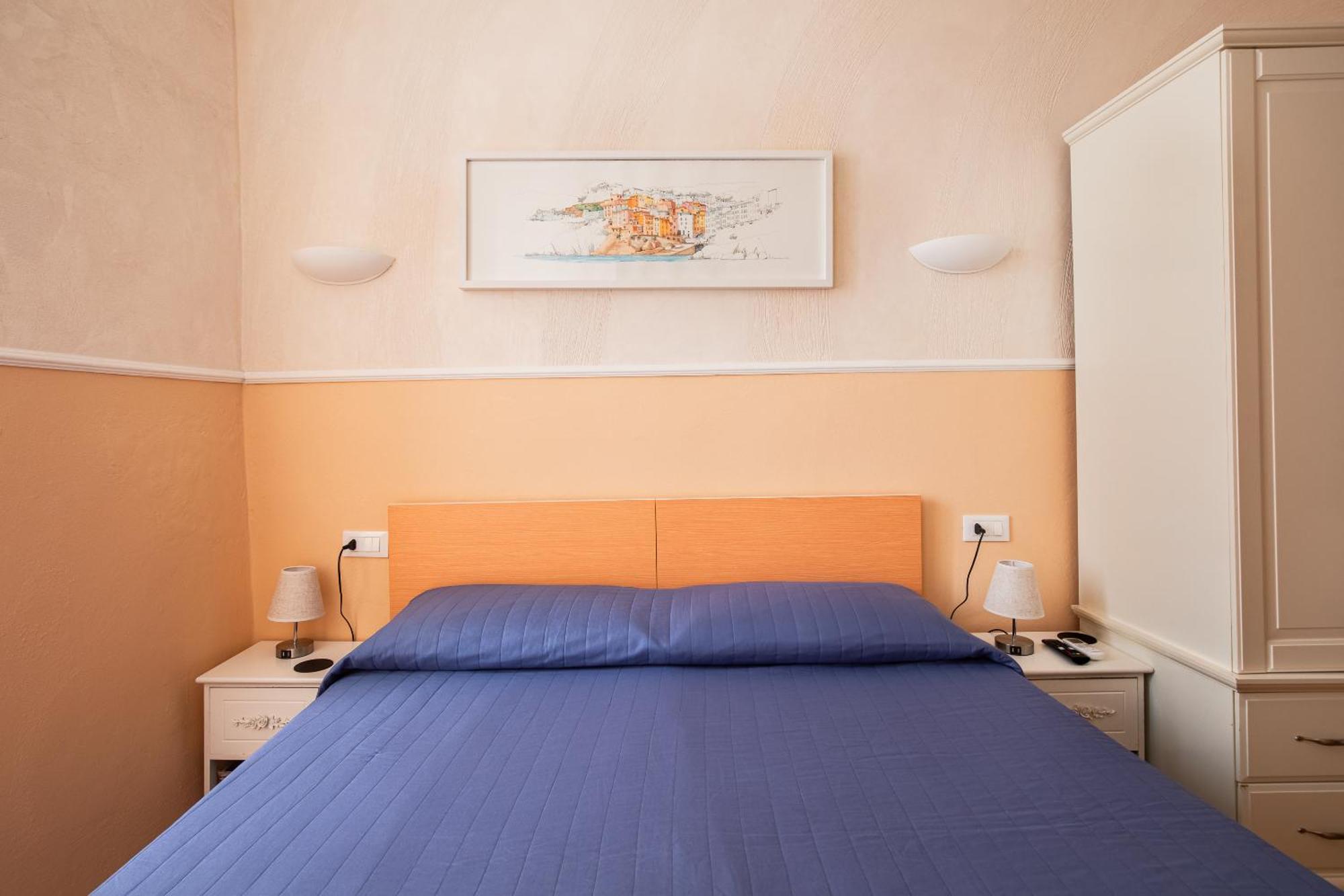 Double or Twin Room Sea View