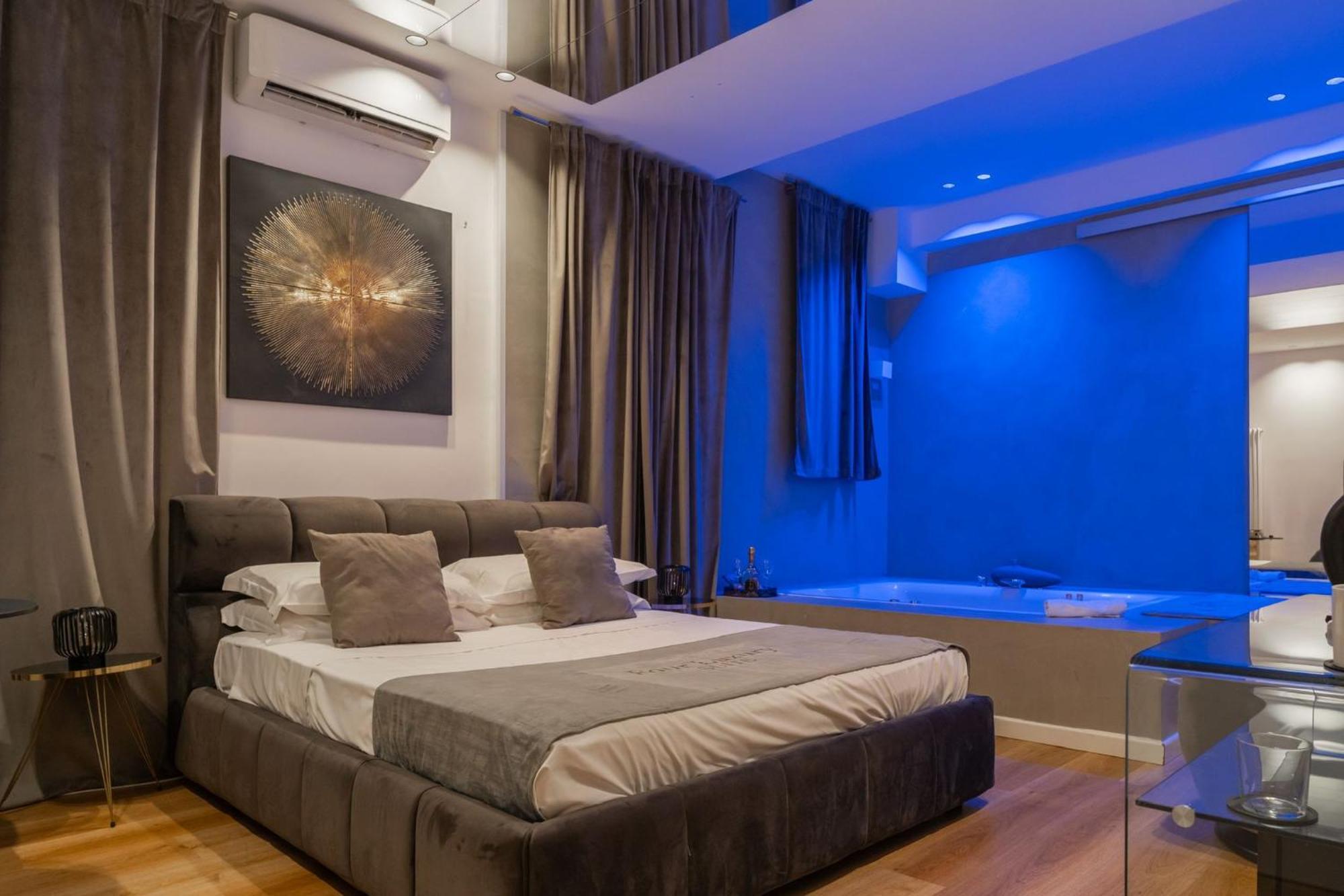 Queen Room Spa Bath