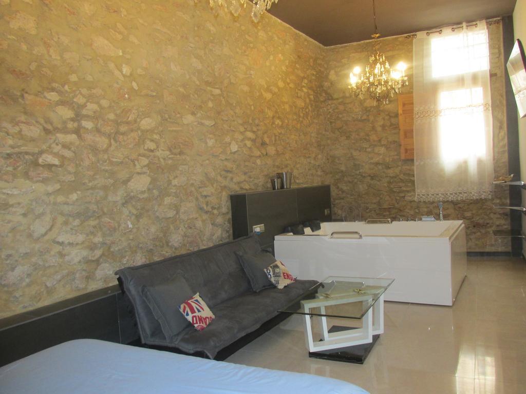 Deluxe Suite Spa Bath