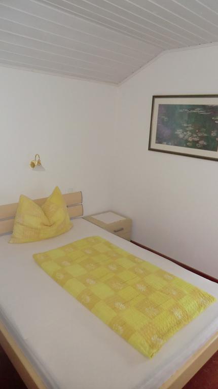 Single Room with Balcony,1765766600:JPEG