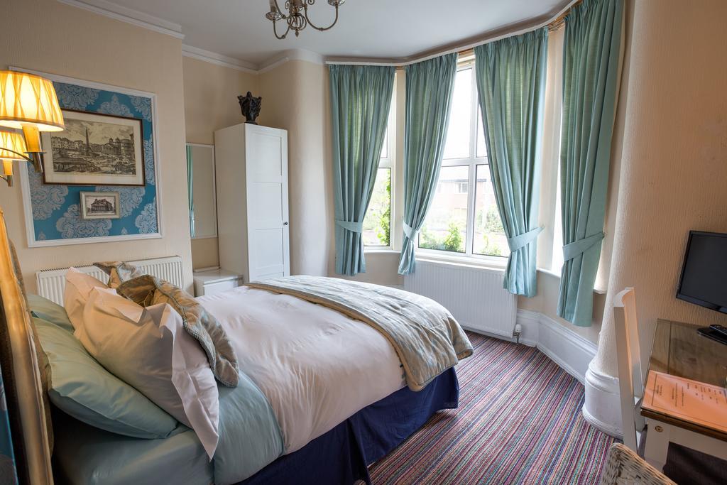 Double Room,240886997:JPEG