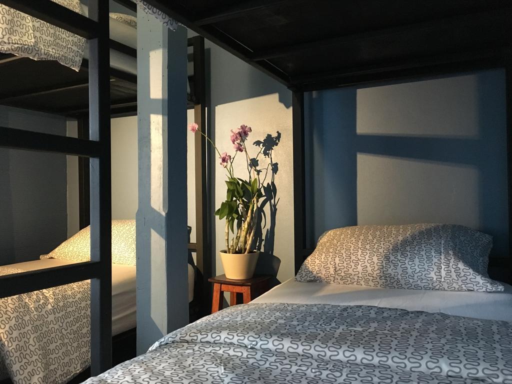 Male Dormitory Room,265772089:JPEG