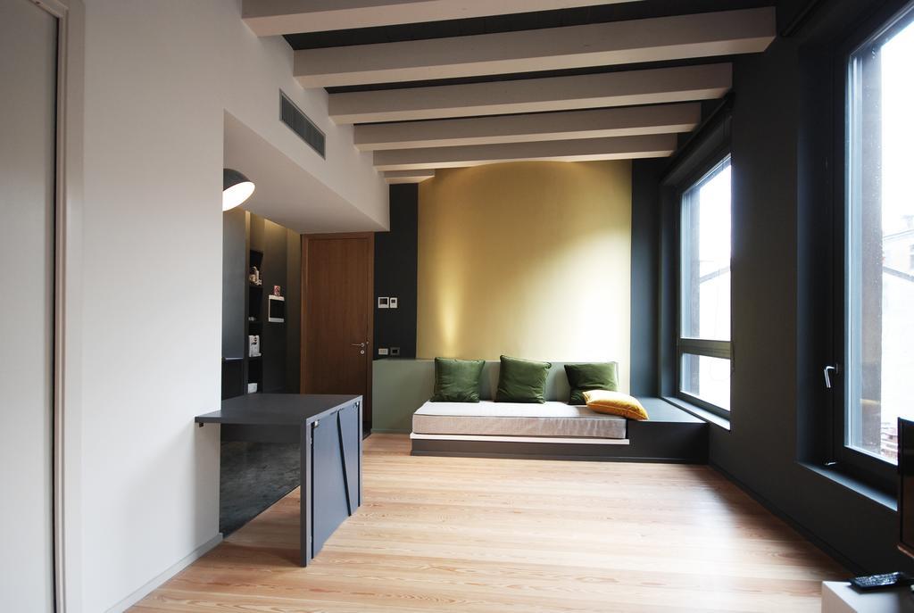 One-Bedroom Apartment,272720209:JPEG