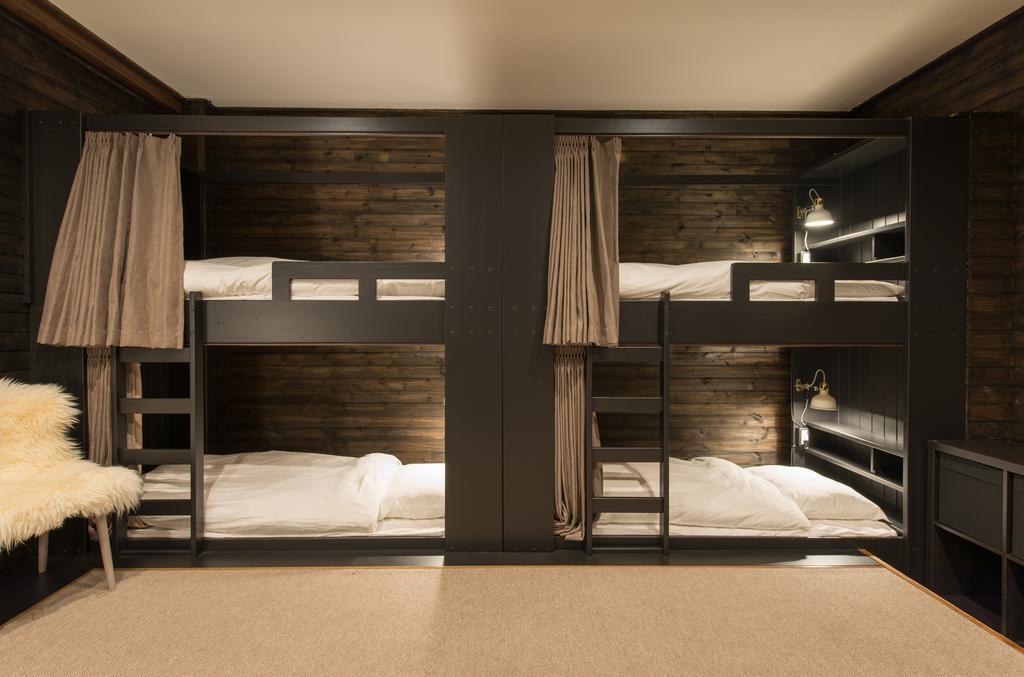 Bunk Bed in Mixed Dormitory Room