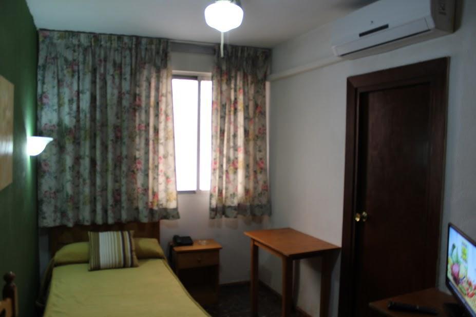 Camera Singola con Bagno Privato