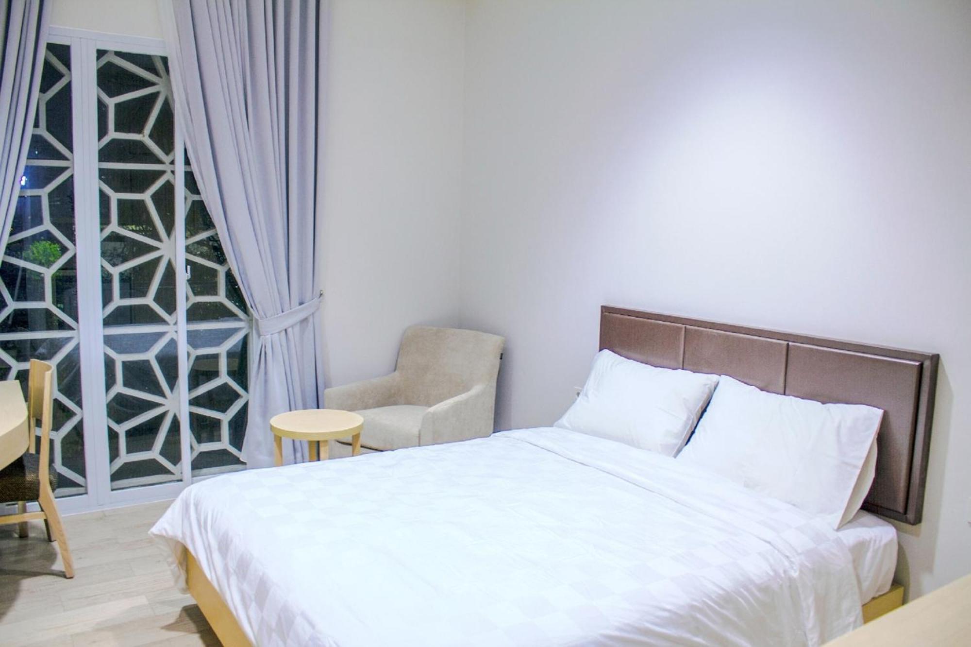 Double Room,339438814:JPEG