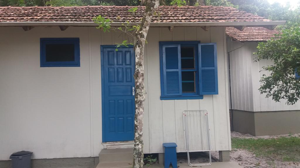 Quarto com Cama de Casal ou 2 de Solteiro