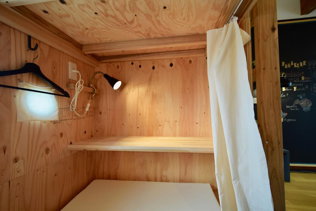Economy Quadruple Room with Shared Bathroom
