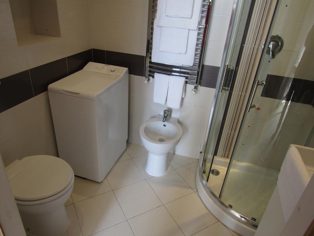 Quarto Queen com Vista Jardim e Acesso Exclusivo ao Spa