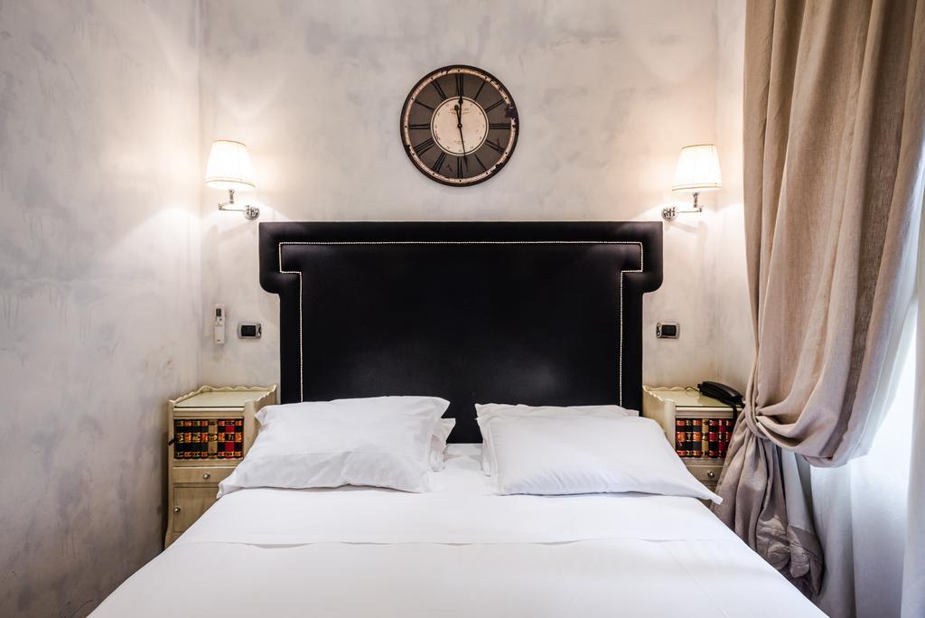 Deluxe Double Room,1038278530:JPEG