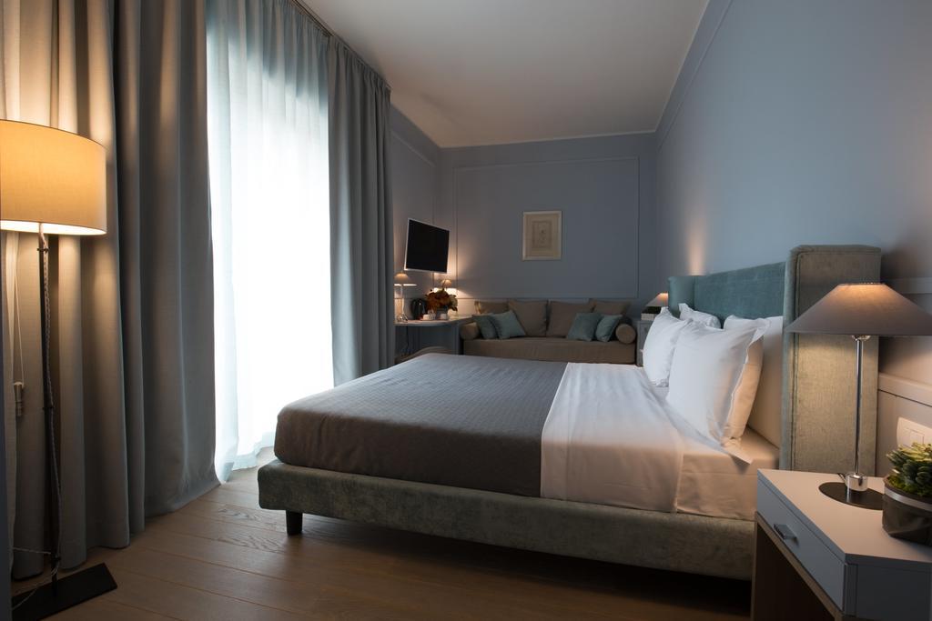 Triple Room,397903122:JPEG