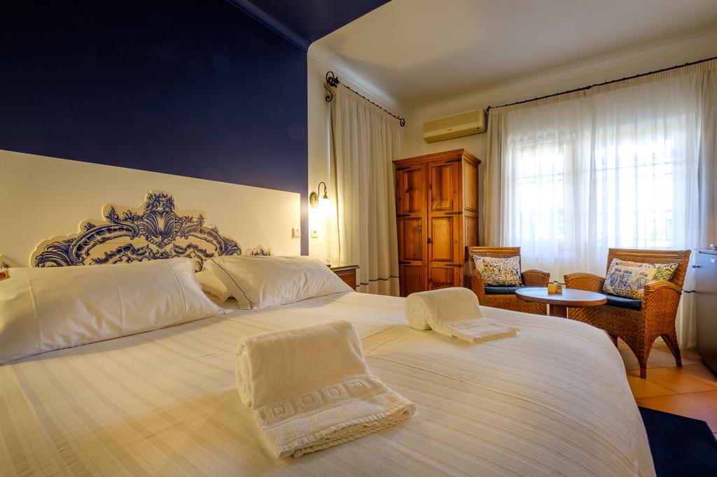 Double Room / Twin with Pool or Garden View - Main House,1536941041:JPEG