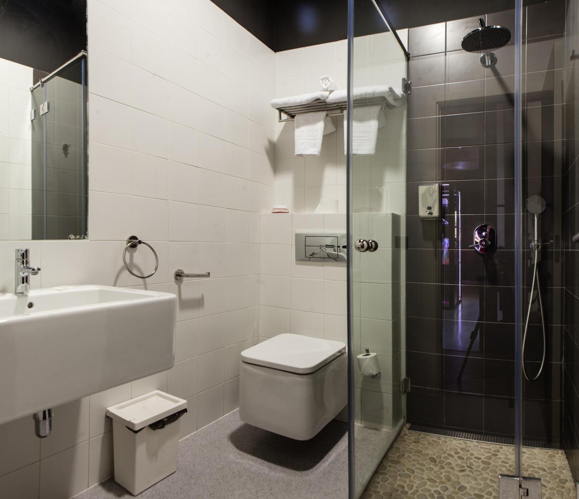 Quarto Familiar com Casa de Banho Privativa