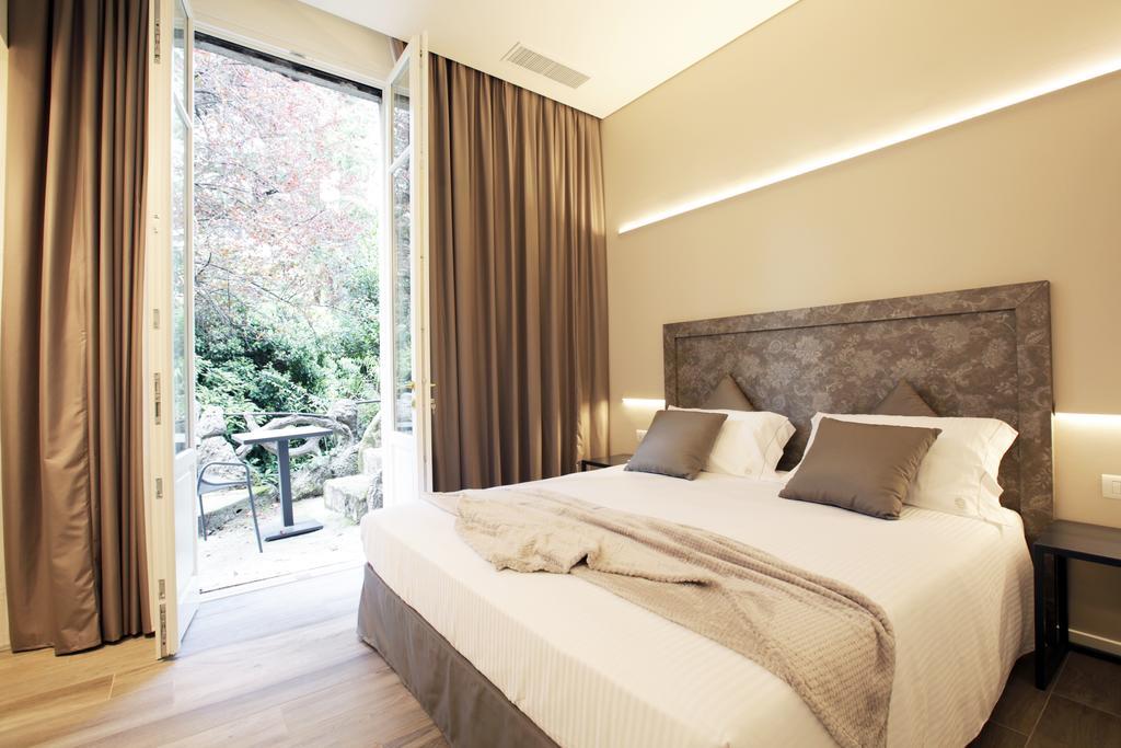 Suite with Balcony