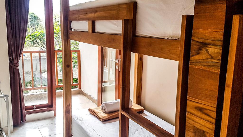 Quadruple Room with Balcony