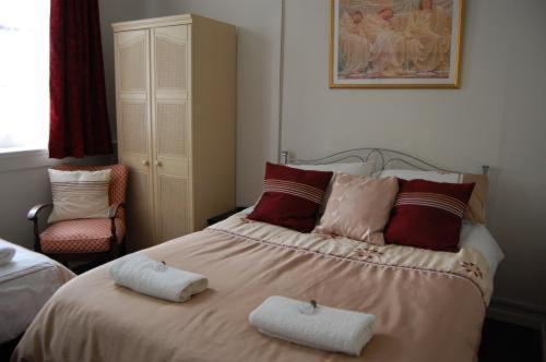 Basic Double Room