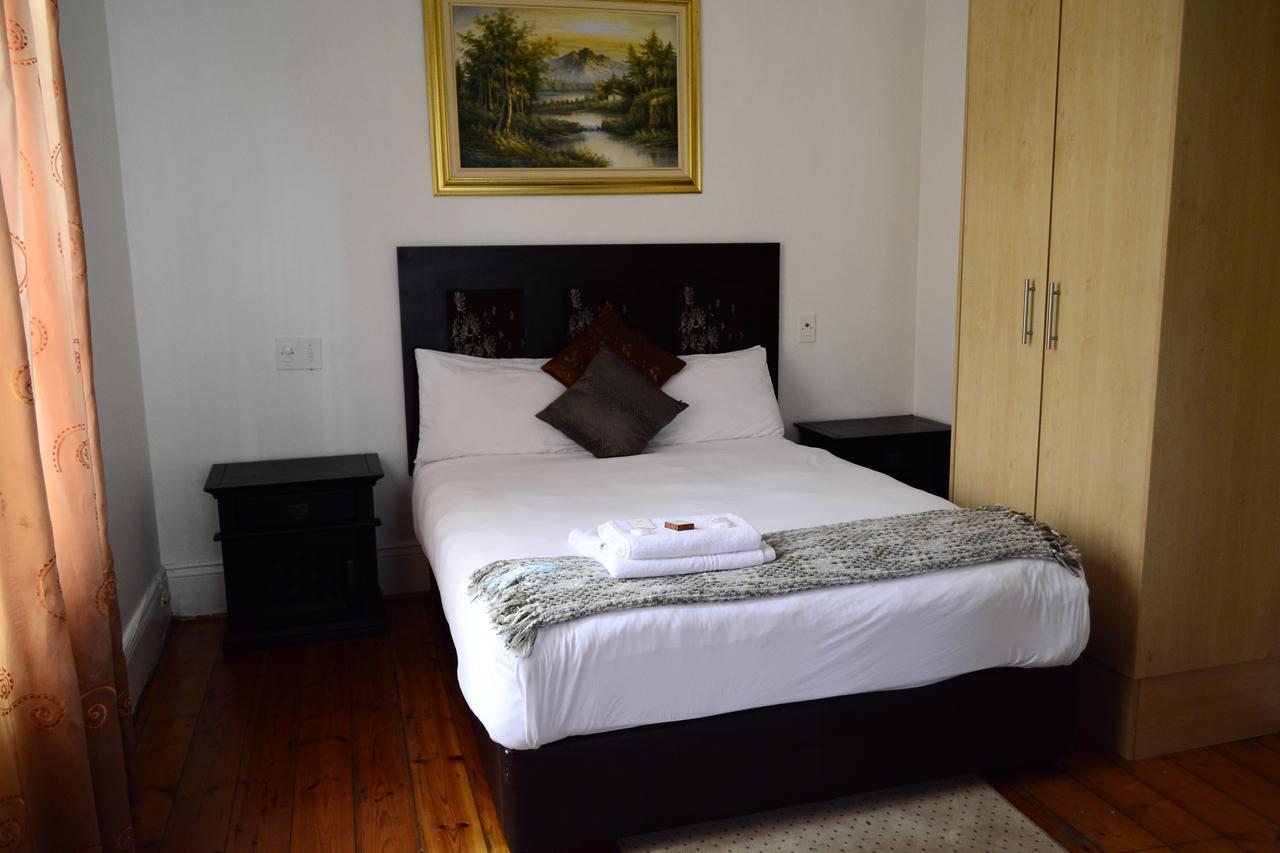 Single Room,1006324999:JPEG