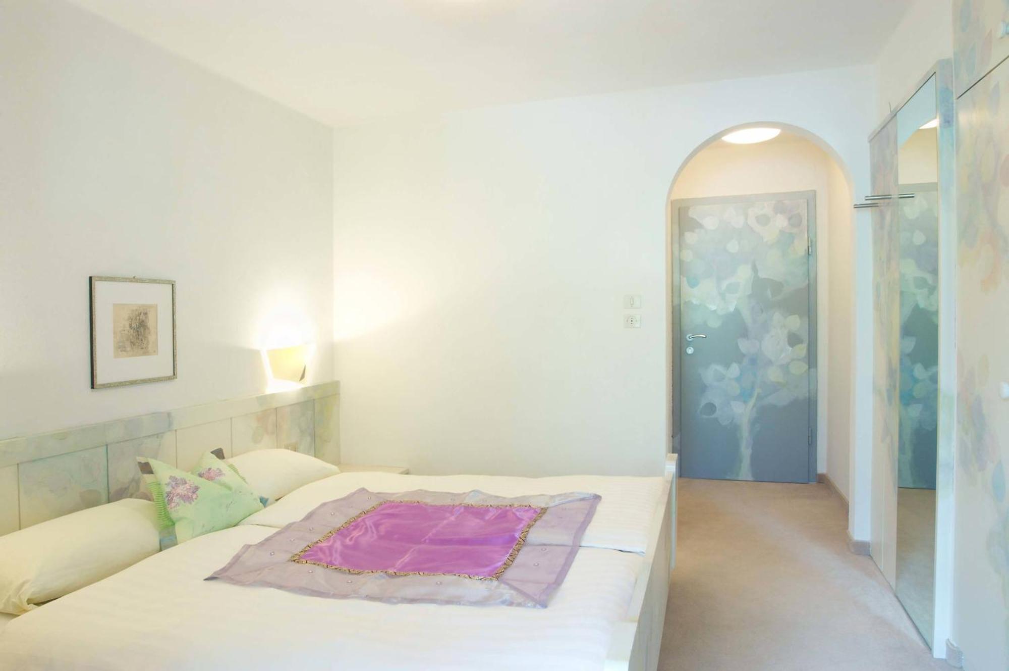 Double Room Mountain View