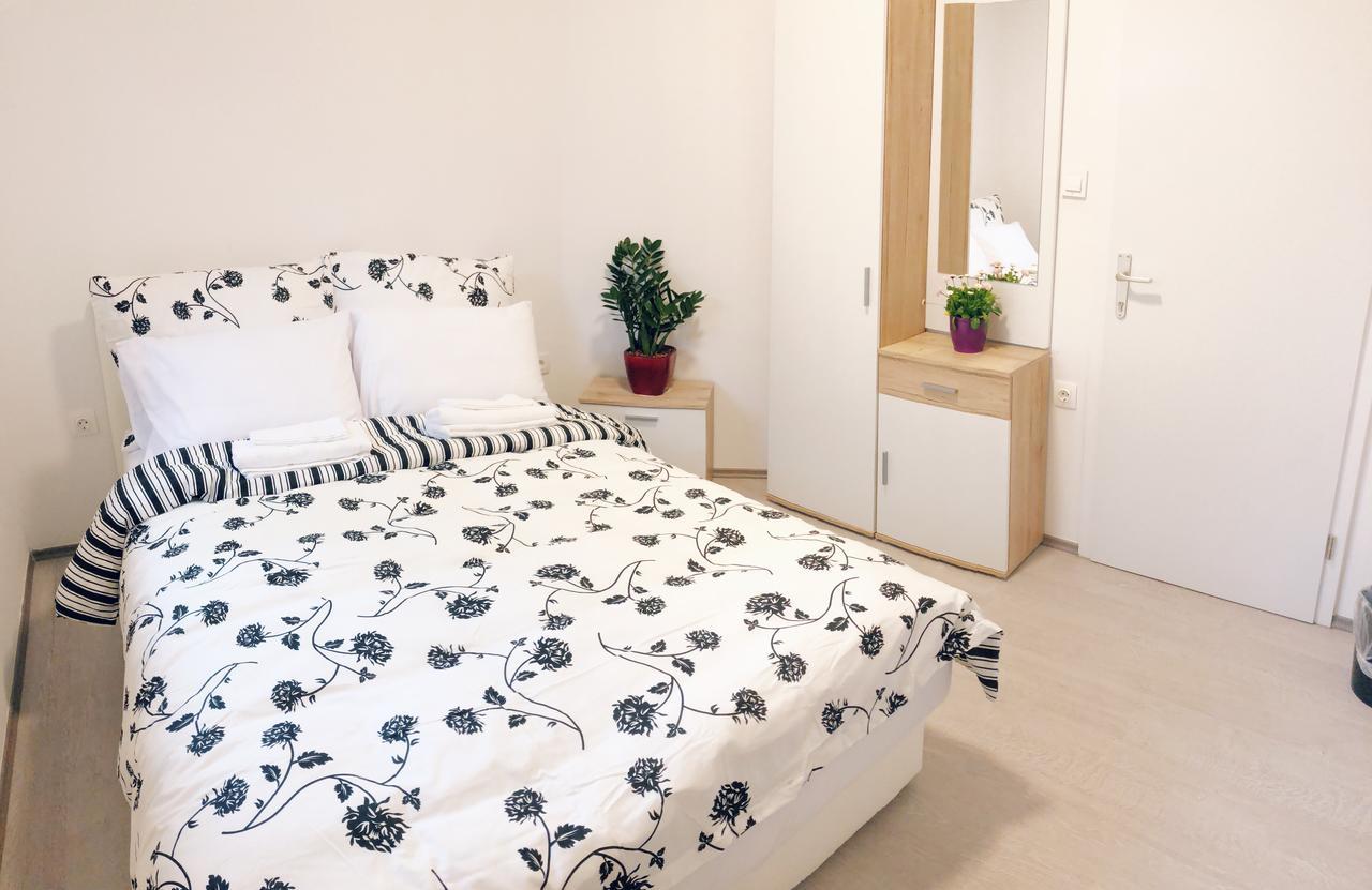 Habitación Doble Pequeña con baño compartido