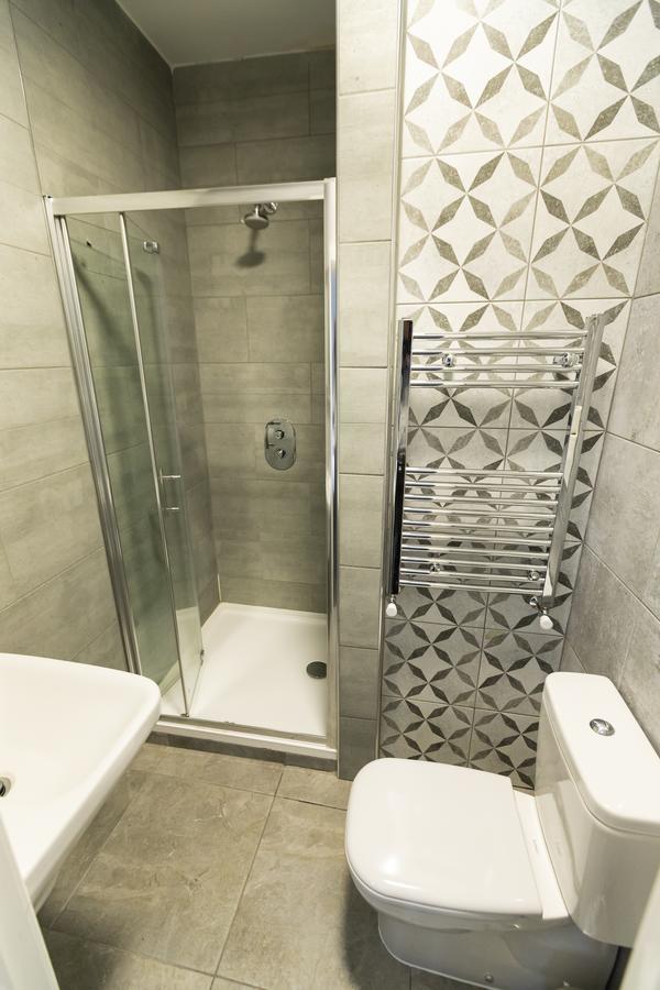 Quarto Twin