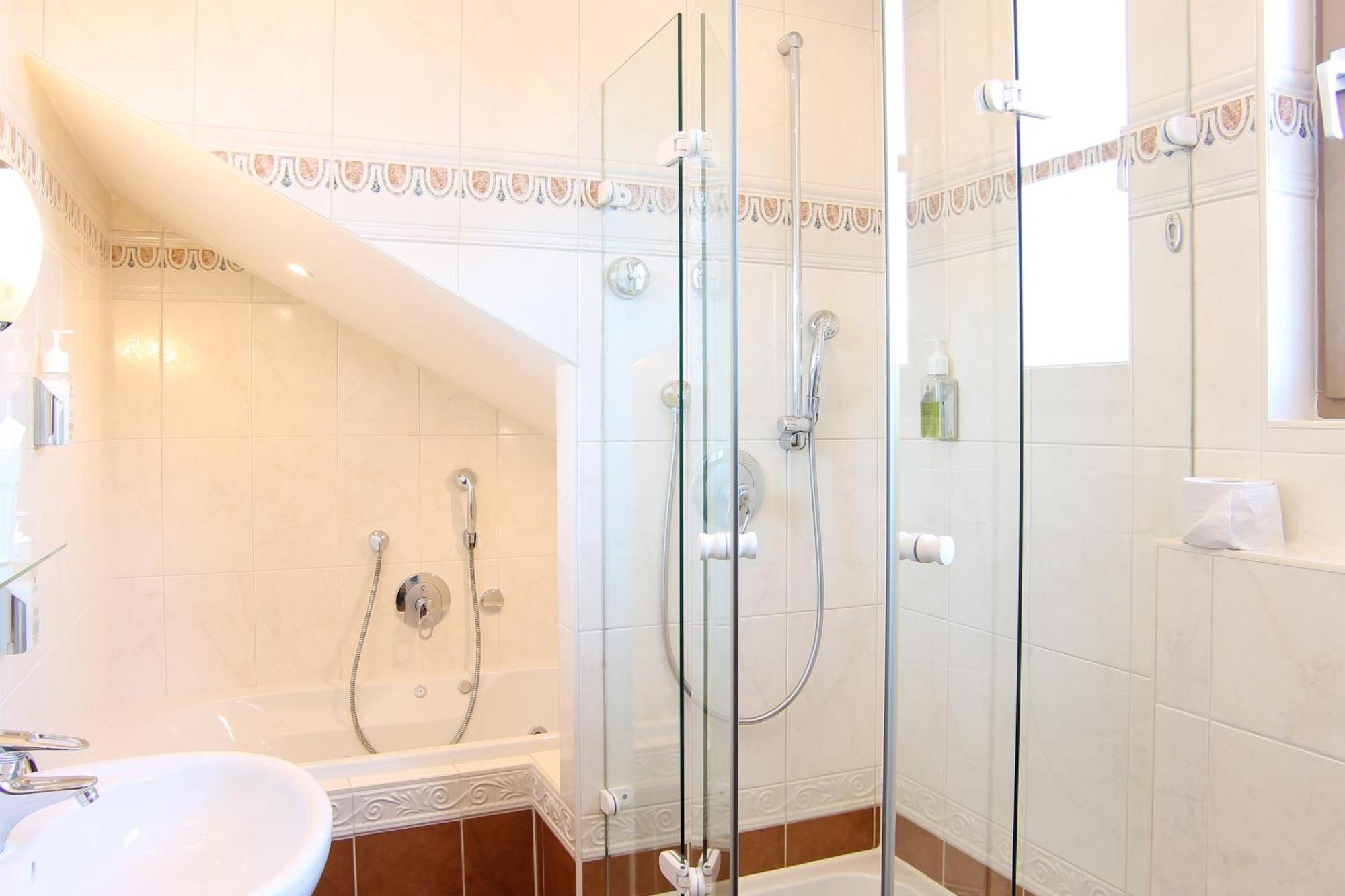 Double Room with Mountain View,1114680483:JPEG