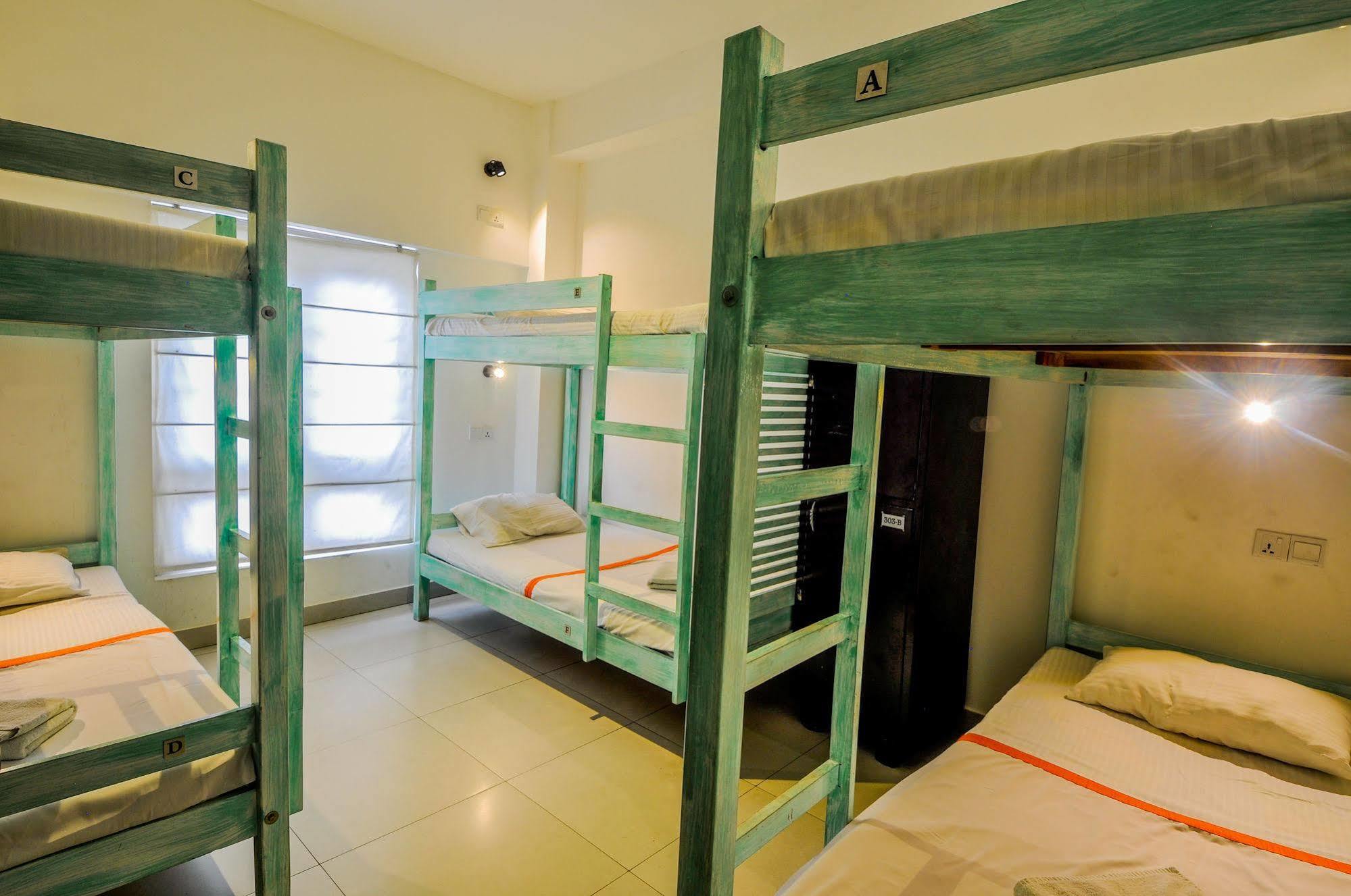 Bed in 8-Bed Mixed Dormitory Room