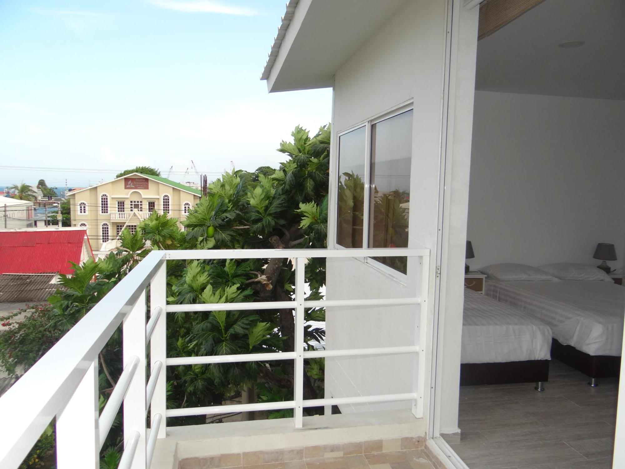 Privéfamiliekamer met Balkon
