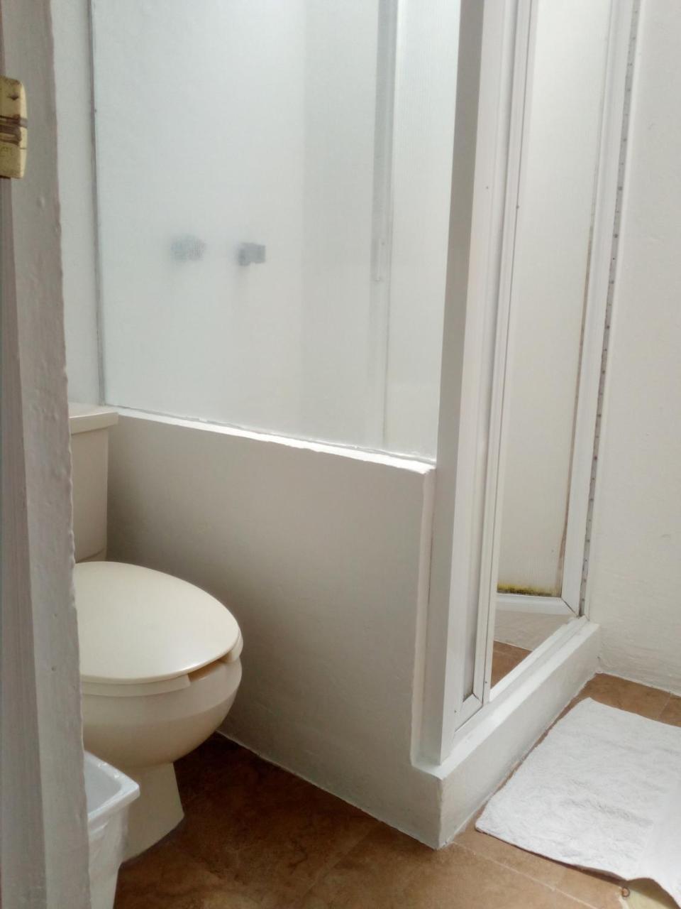 Deluxe Room,1530880552:JPEG