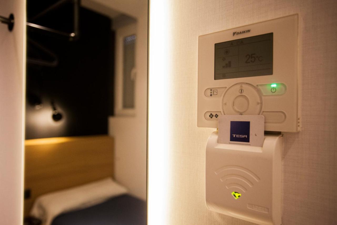 Single Room with Private Bathroom