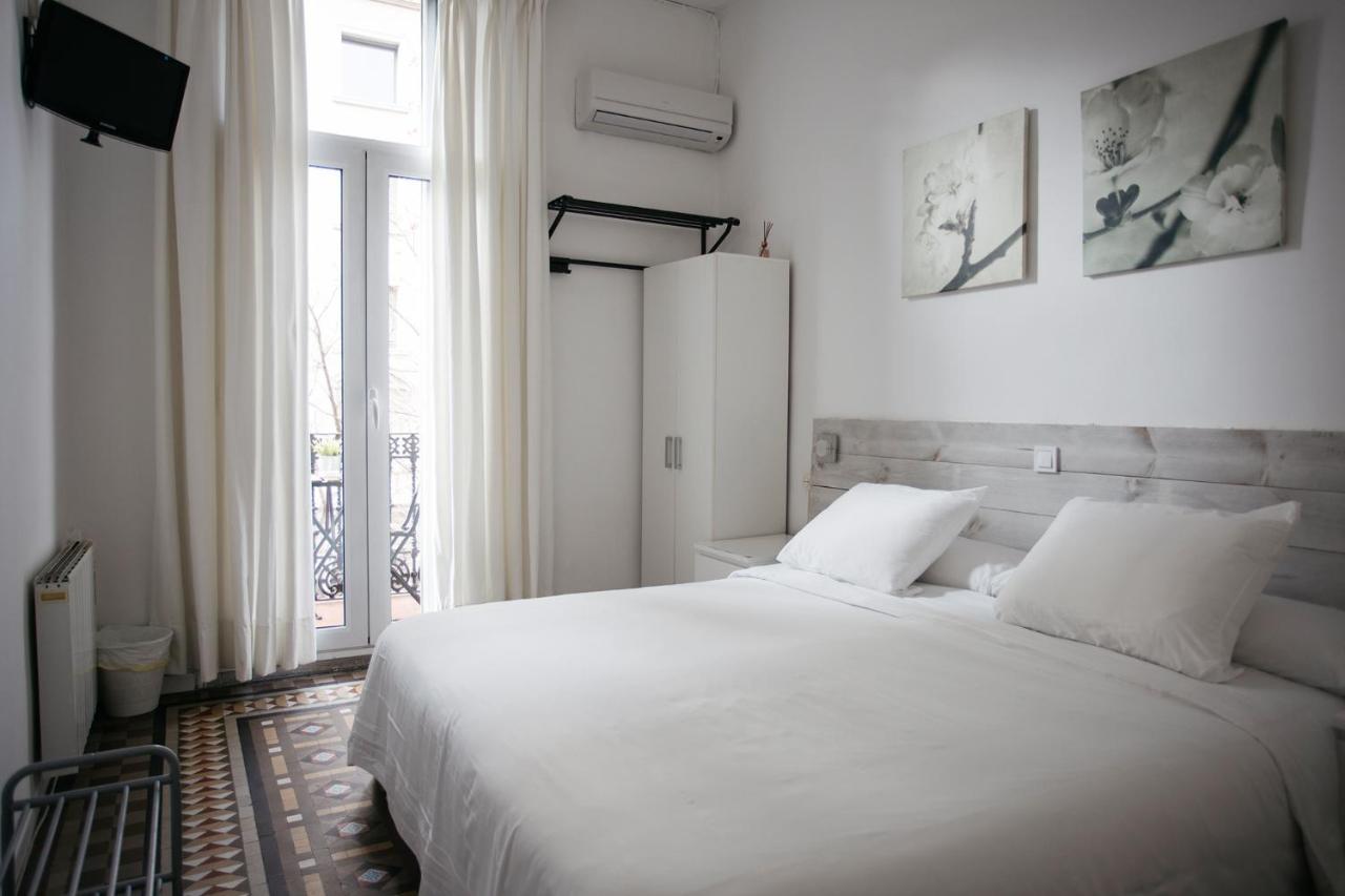 Double or Twin Room Balcony Private Bathroom